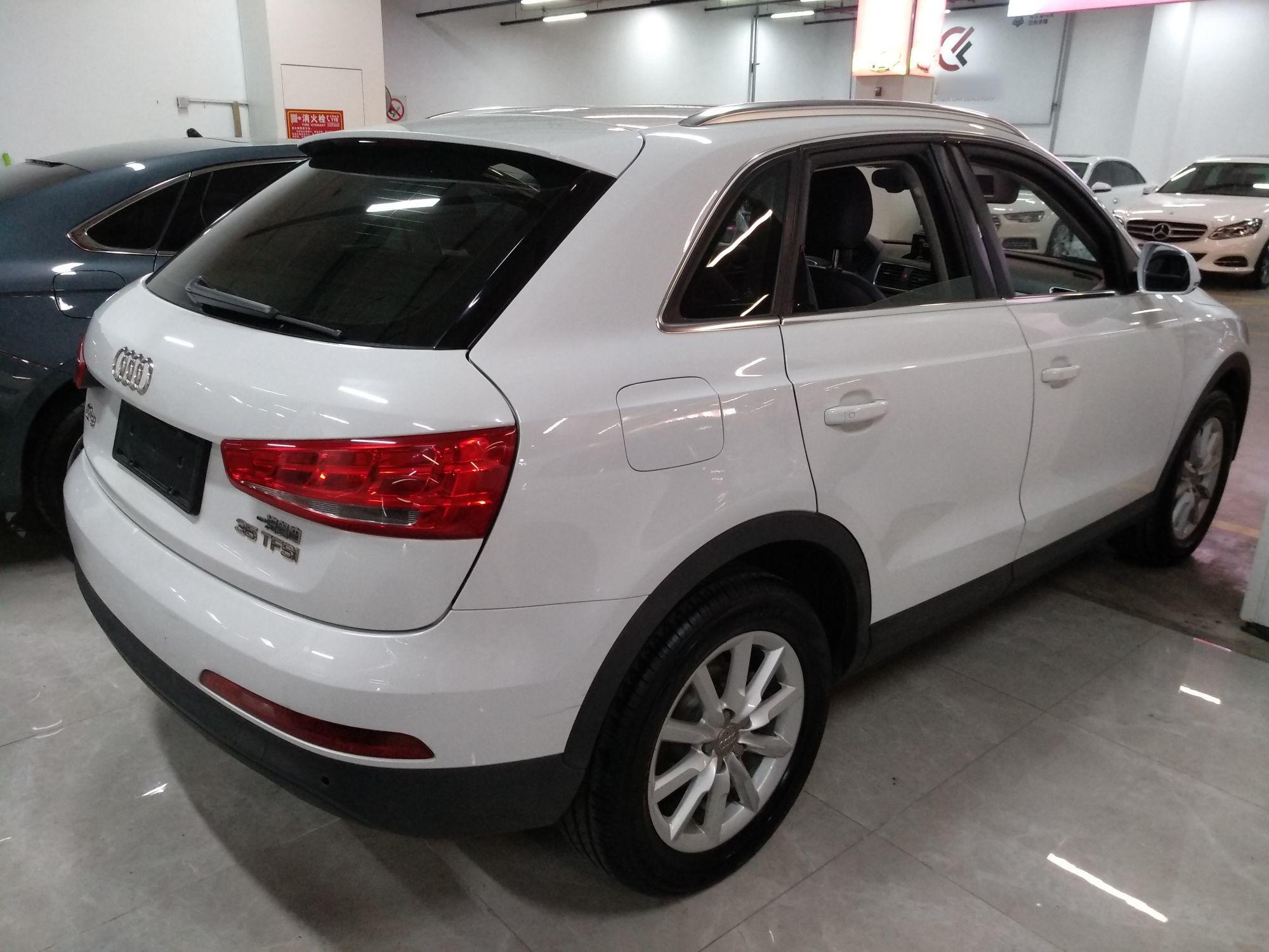 奥迪Q3 2013款 35 TFSI 进取型