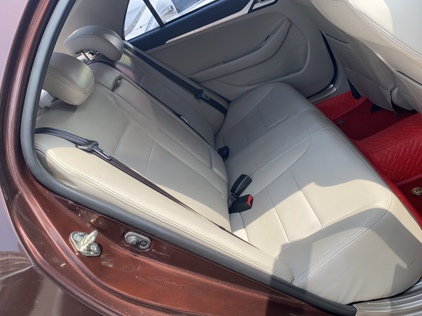 吉利汽车 远景 2015款 1.5L 手动幸福型