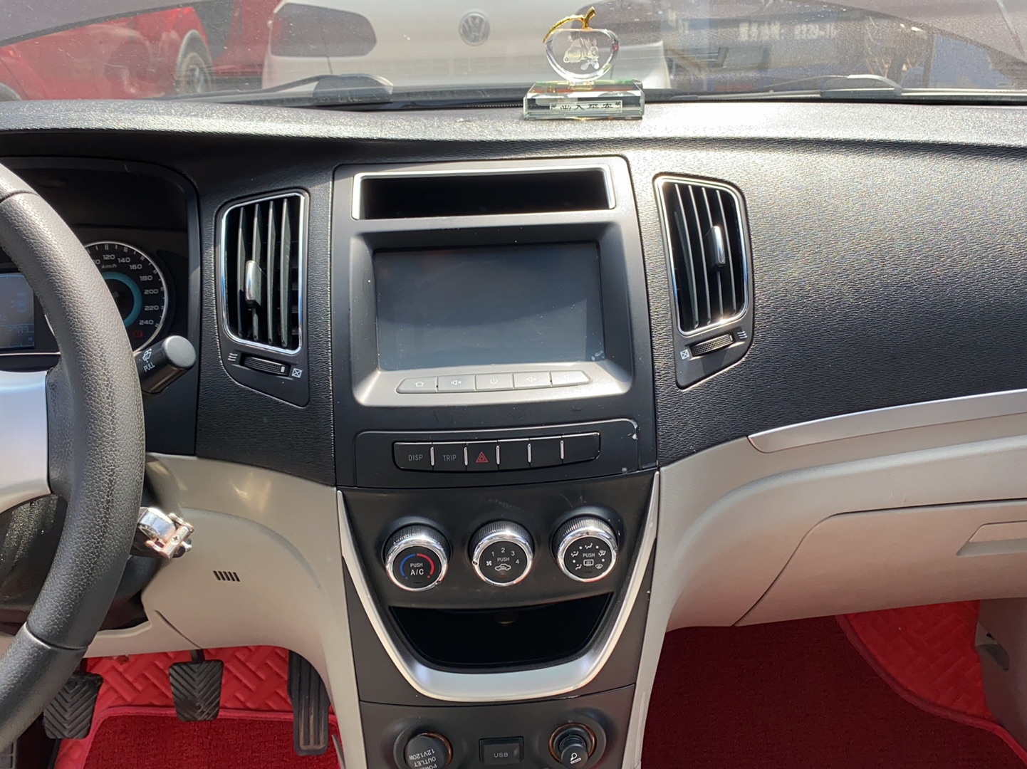 吉利汽车 远景 2015款 1.5L 手动幸福型