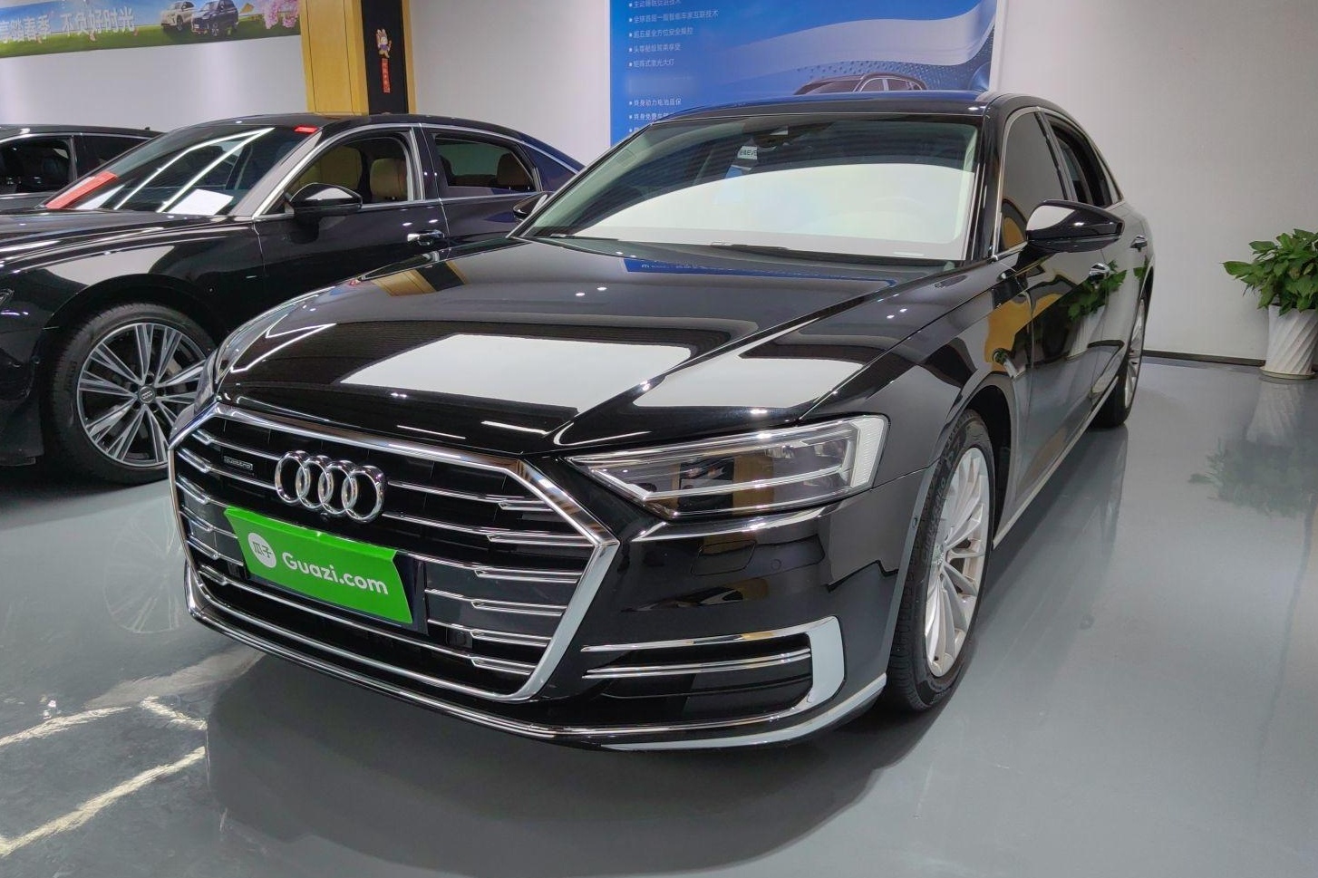 奥迪A8 2018款 A8L 55 TFSI quattro投放版尊享型(进口)