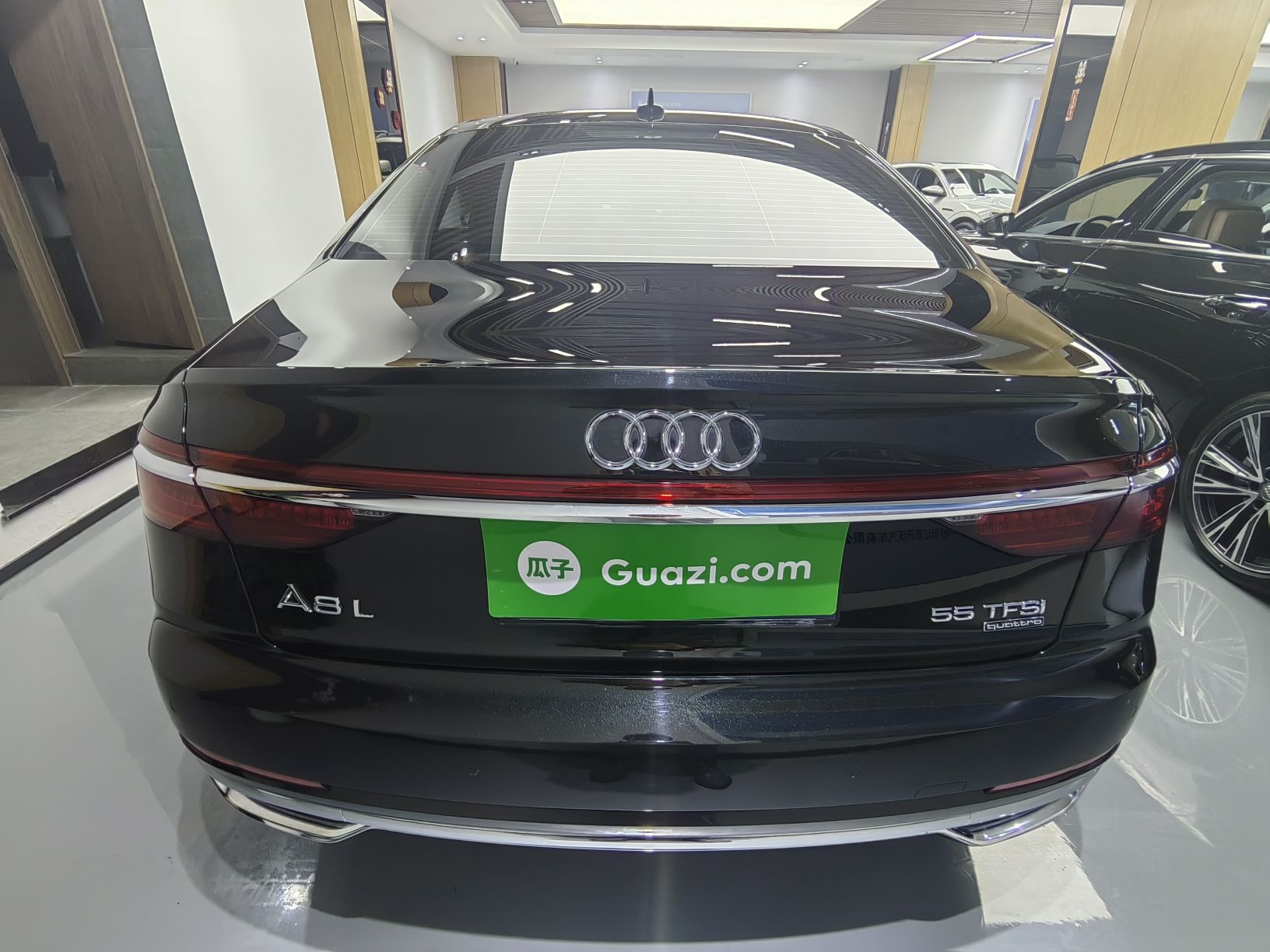 奥迪A8 2018款 A8L 55 TFSI quattro投放版尊享型(进口)