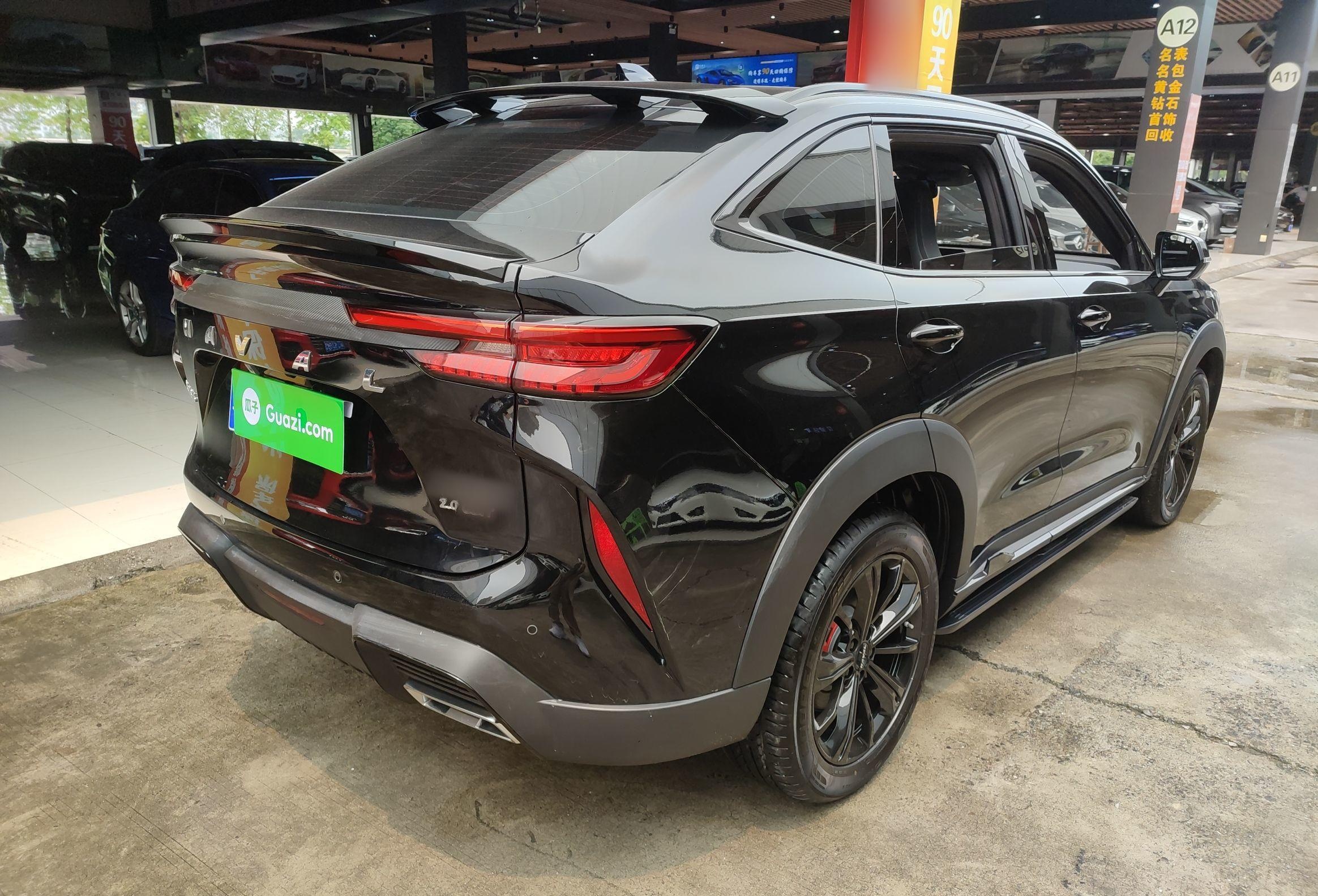 哈弗H6S 2022款 2.0T 两驱智跑版