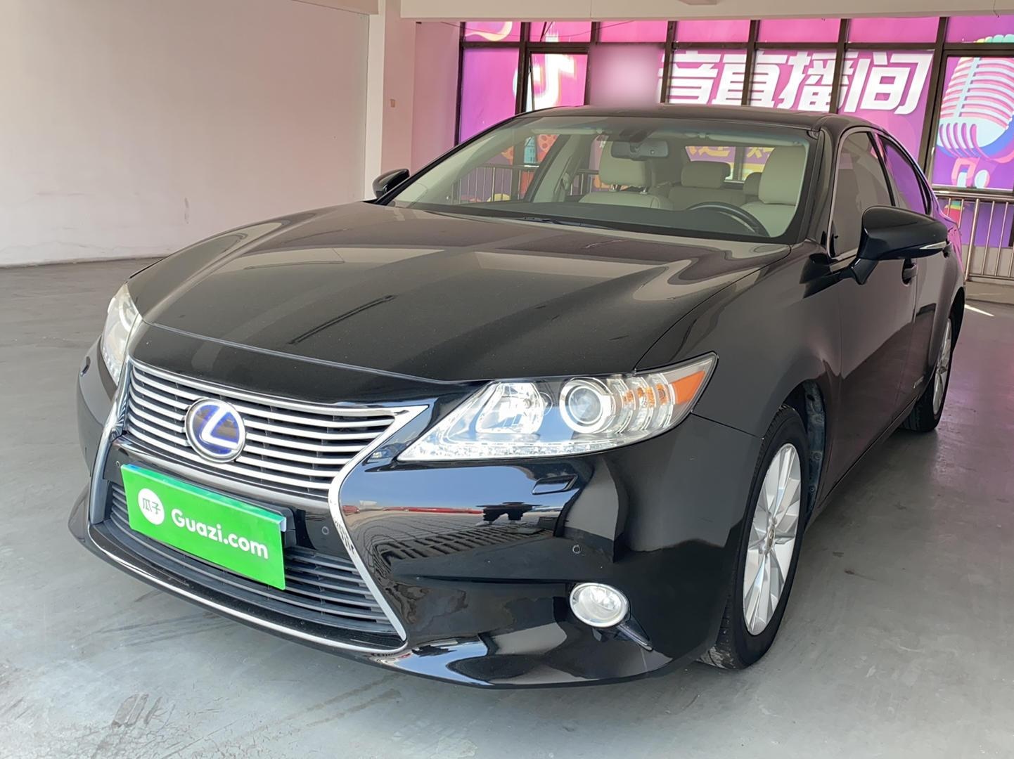 雷克萨斯ES 2013款 300h 精英版