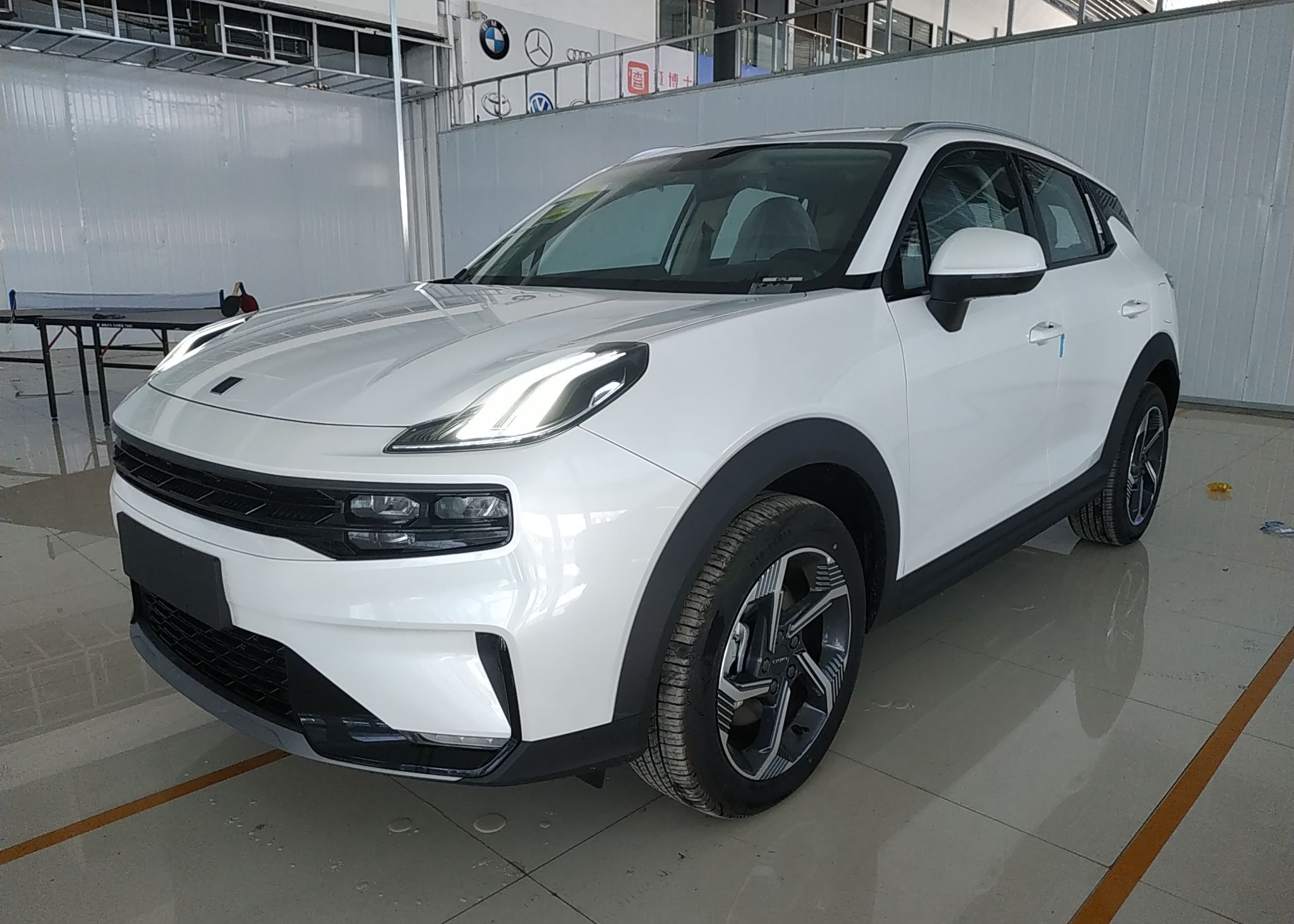 领克06新能源 2022款 PHEV 84KM续航版 Pro