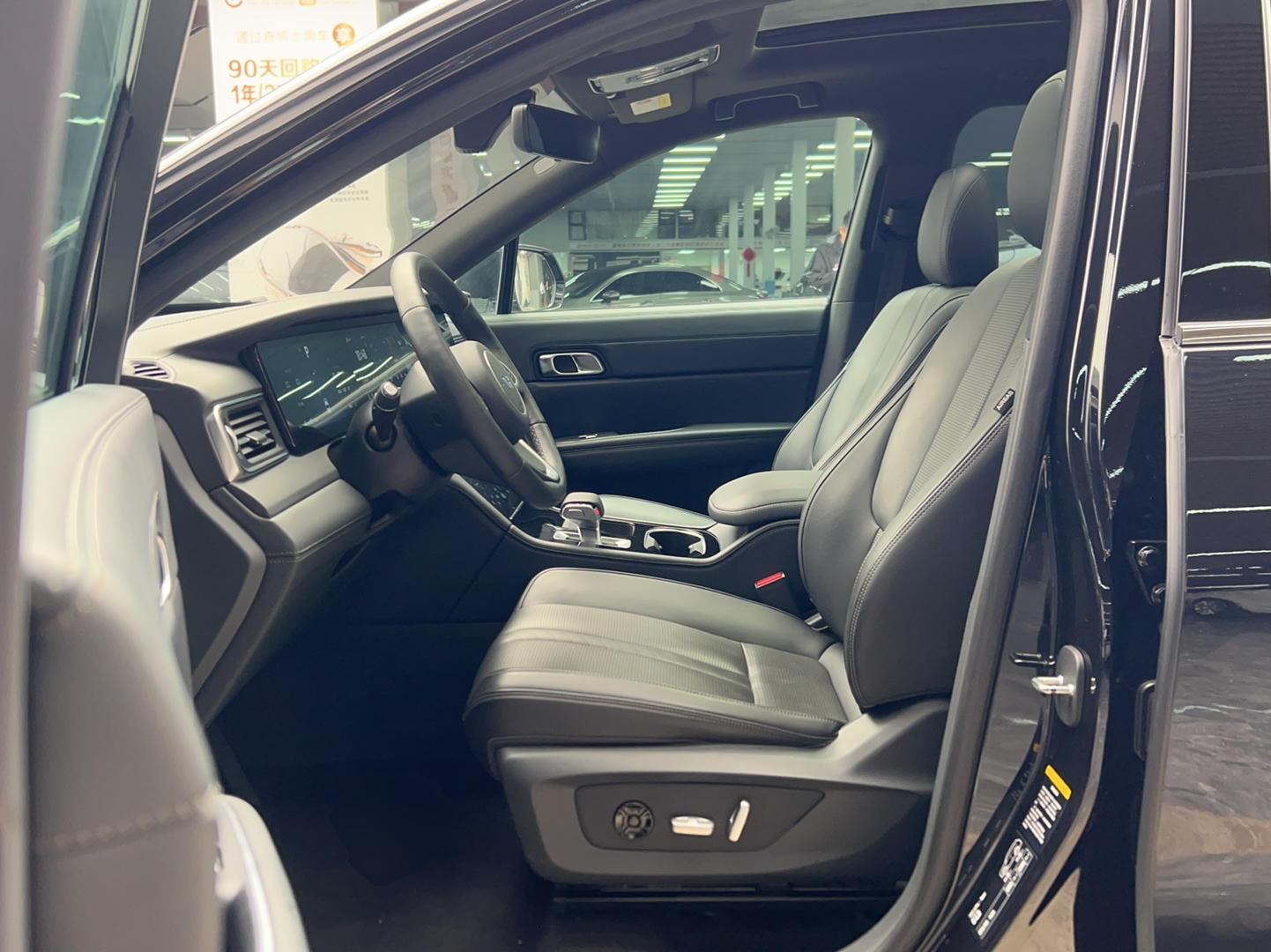 理想汽车 理想ONE 2020款 增程6座版