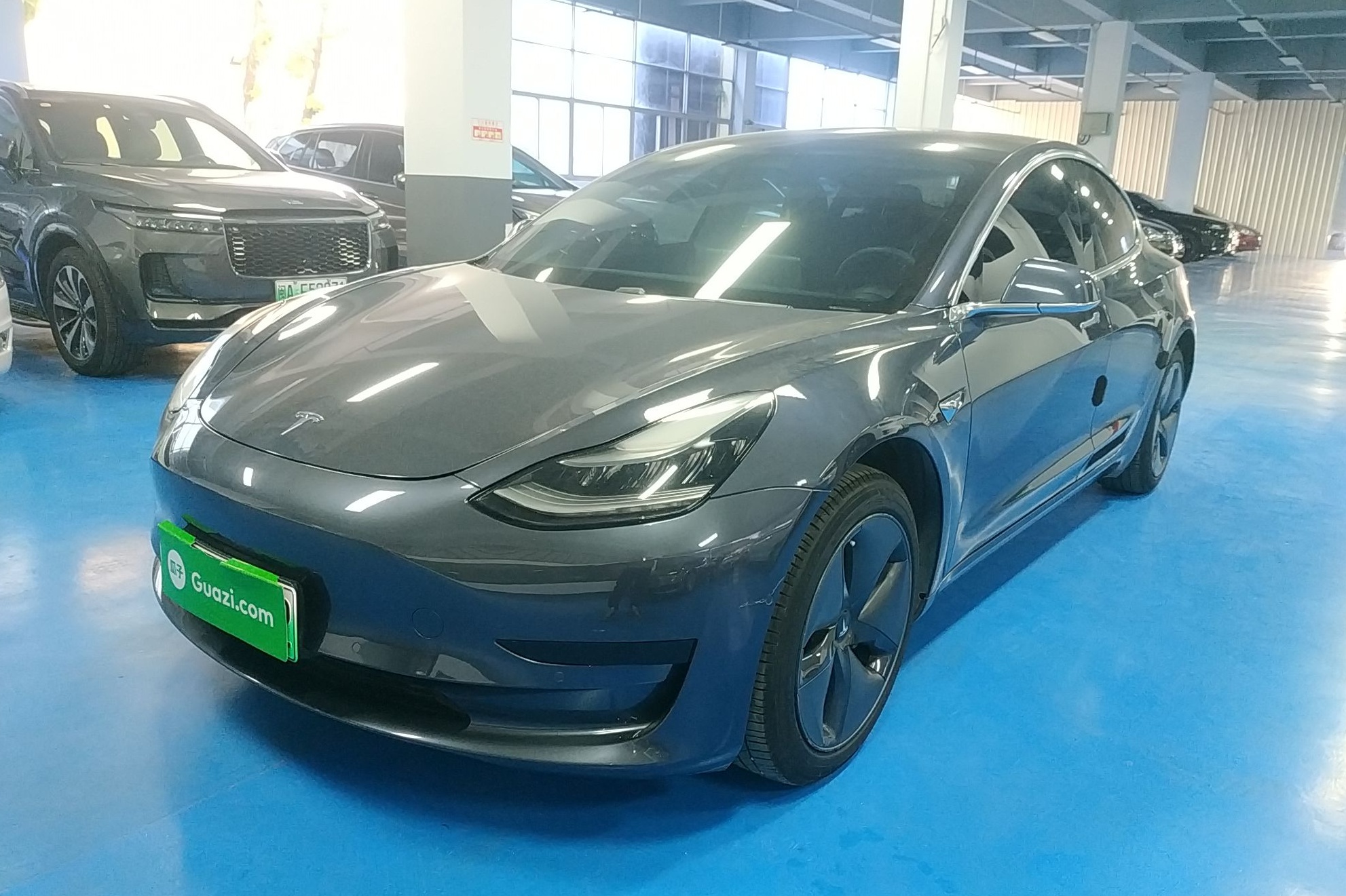 特斯拉 Model 3 2019款 标准续航后驱升级版(进口)