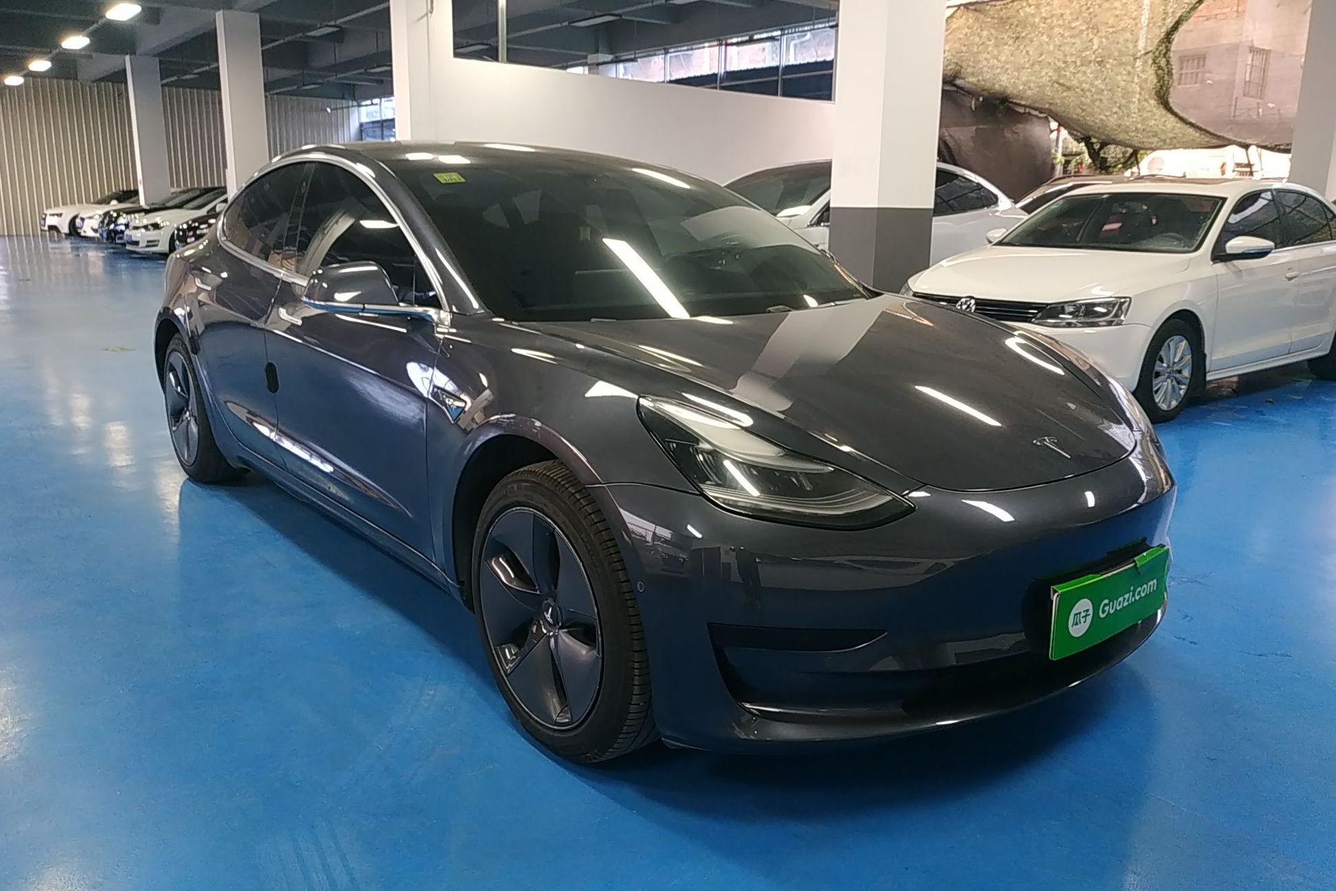 特斯拉 Model 3 2019款 标准续航后驱升级版(进口)