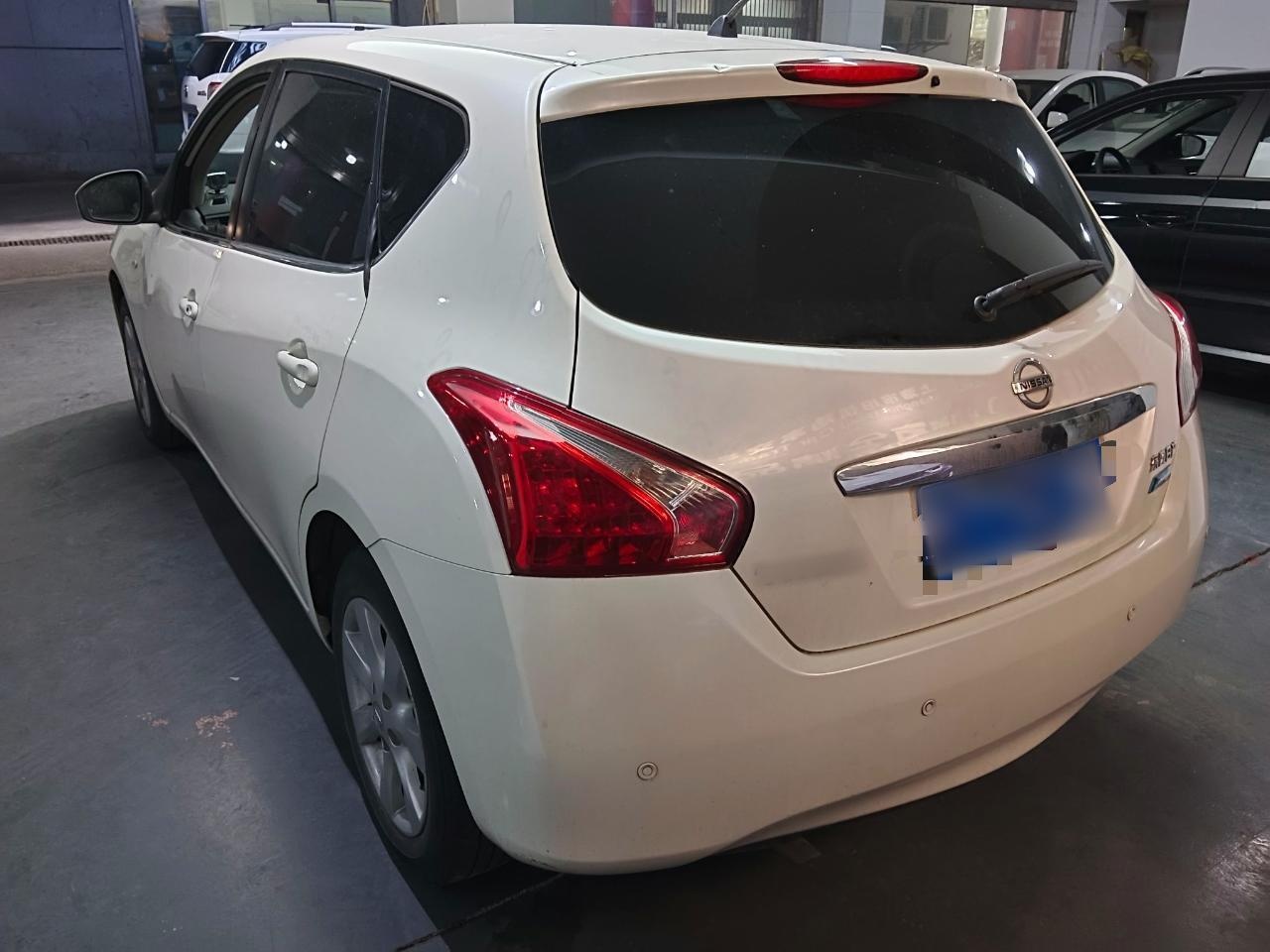 日产 骐达 2011款 1.6L CVT智能型