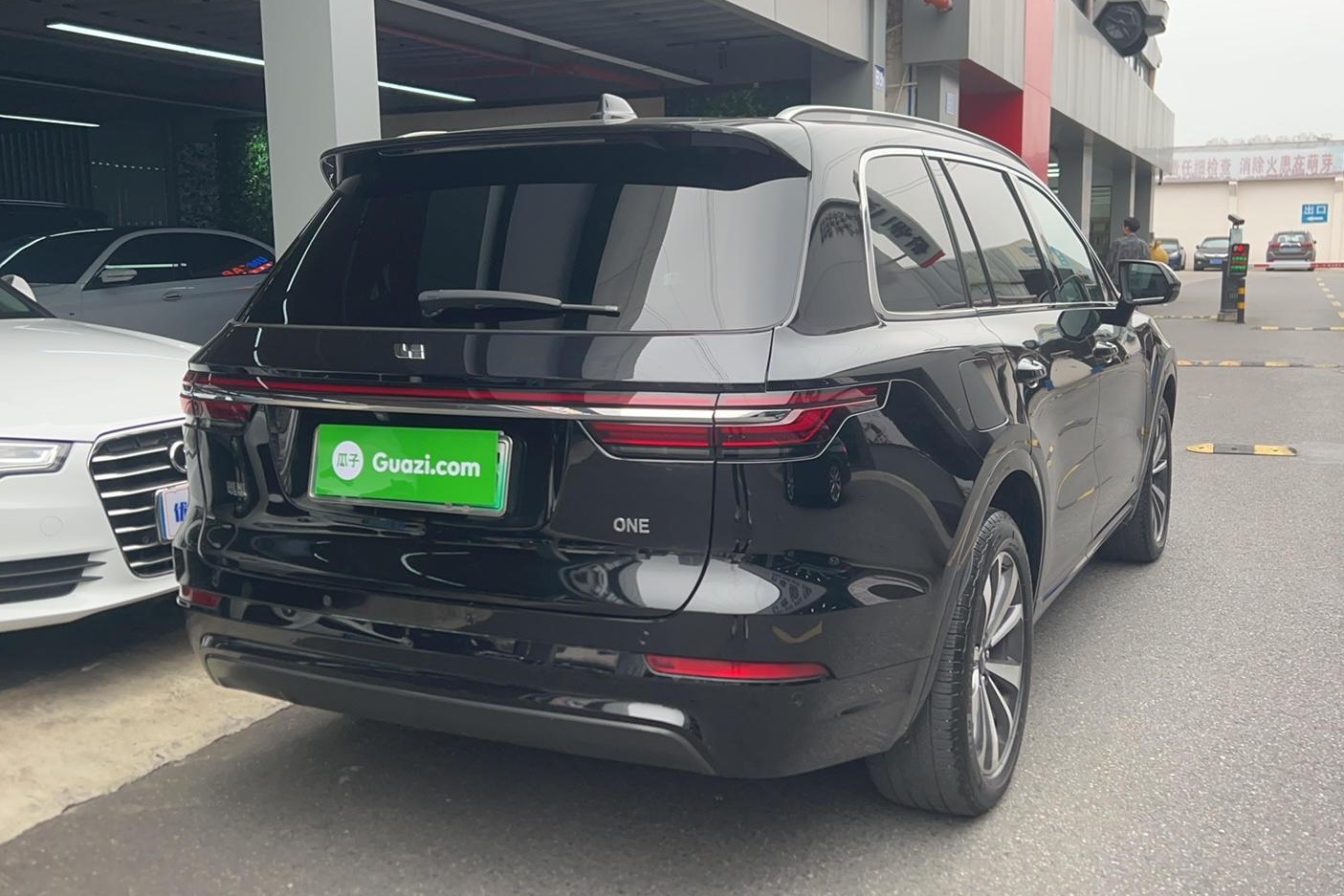 理想汽车 理想ONE 2020款 增程6座版