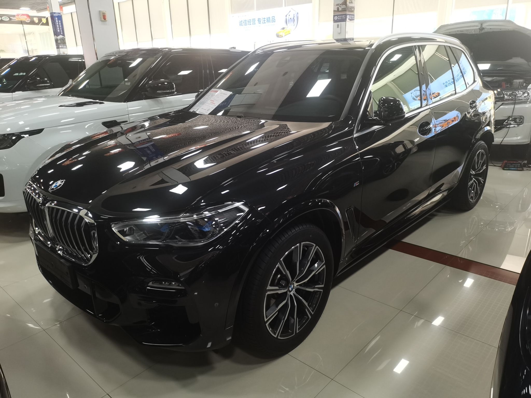 宝马X5 2021款 改款 xDrive40i M运动套装(进口)