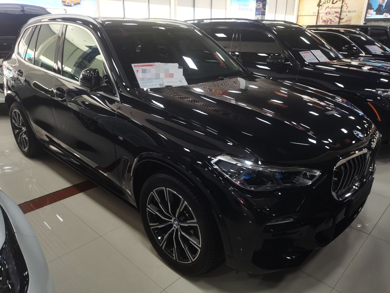 宝马X5 2021款 改款 xDrive40i M运动套装(进口)