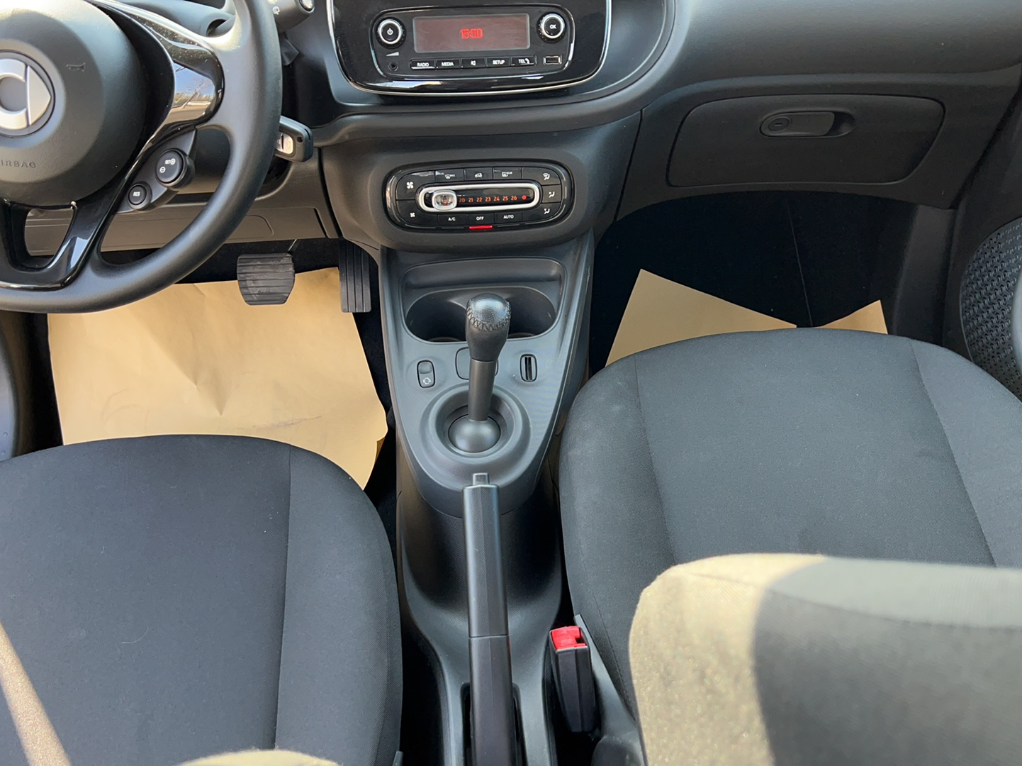 smart fortwo 2015款 1.0L 52千瓦硬顶灵动版