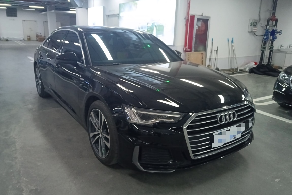 奥迪A6L 2020款 40 TFSI 豪华动感型