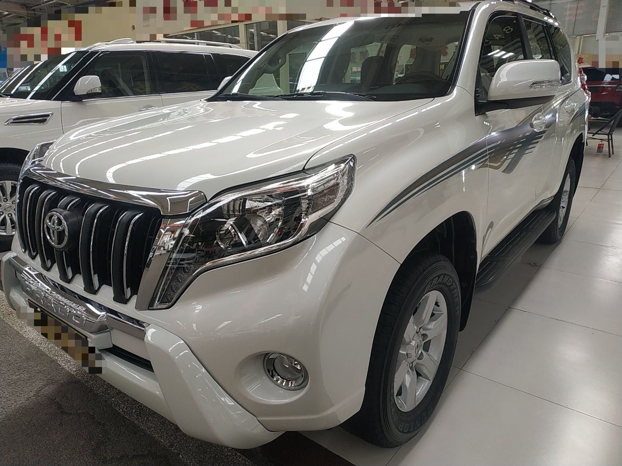 丰田 普拉多 2016款 2.7L 自动标准版