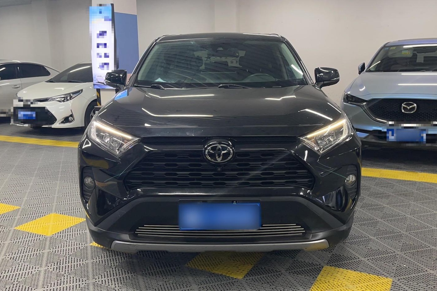 丰田 RAV4 2020款 2.0L CVT四驱风尚版