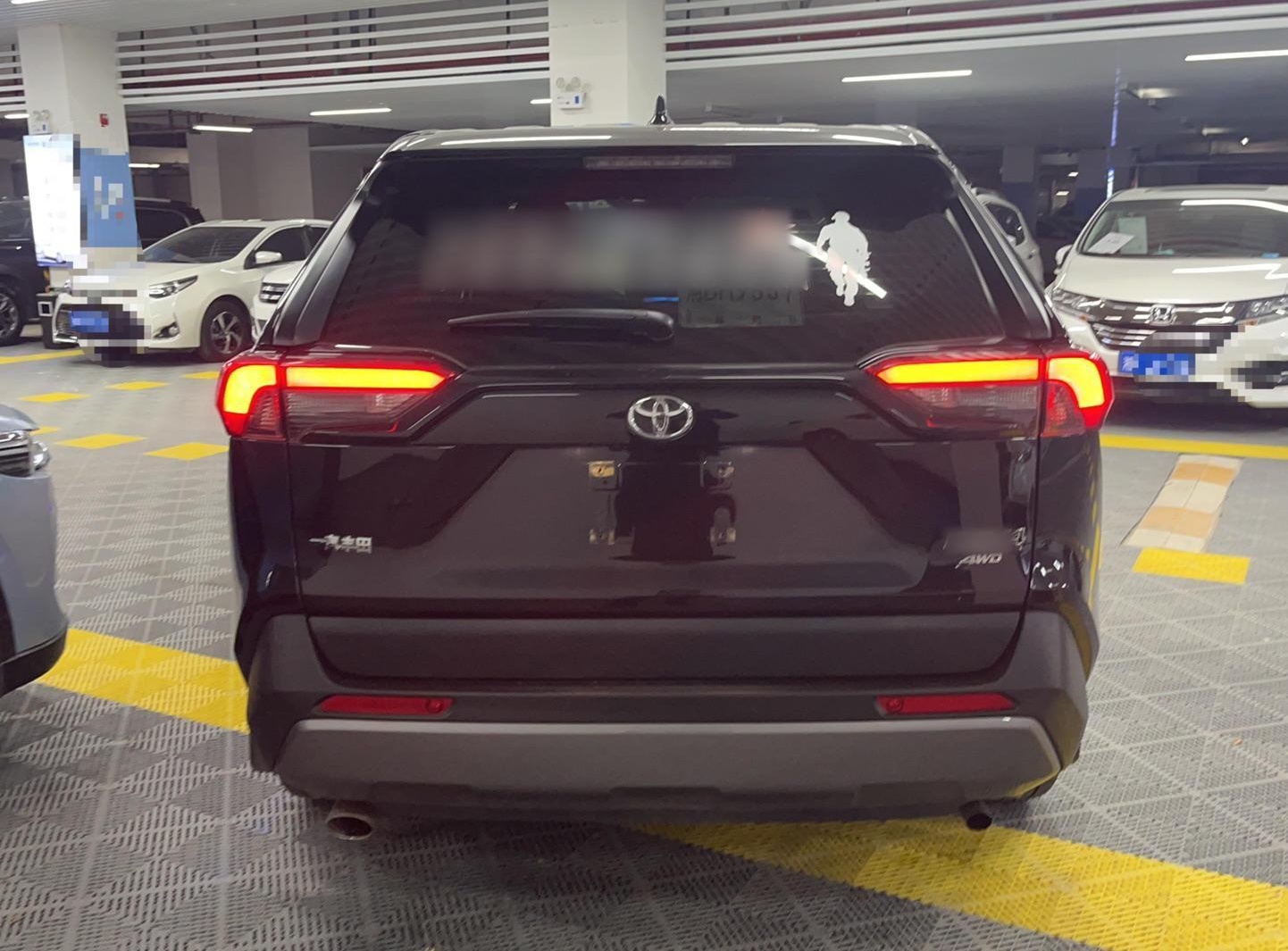 丰田 RAV4 2020款 2.0L CVT四驱风尚版