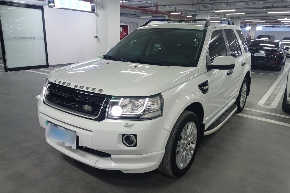 路虎 神行者2 2013款 2.0T Si4 SE汽油版(进口)