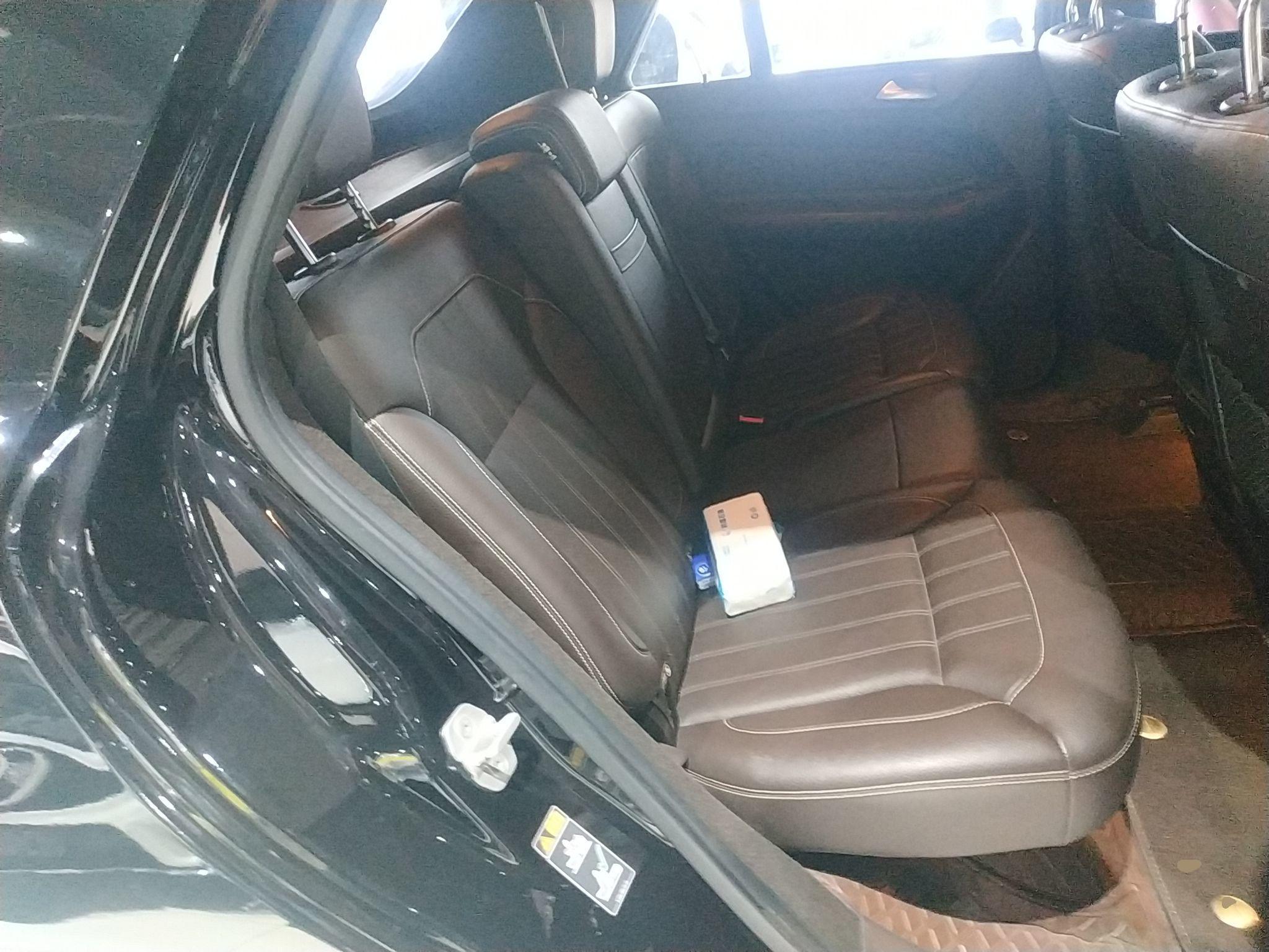 奔驰GLE级 2017款 GLE 320 4MATIC 豪华型(进口)