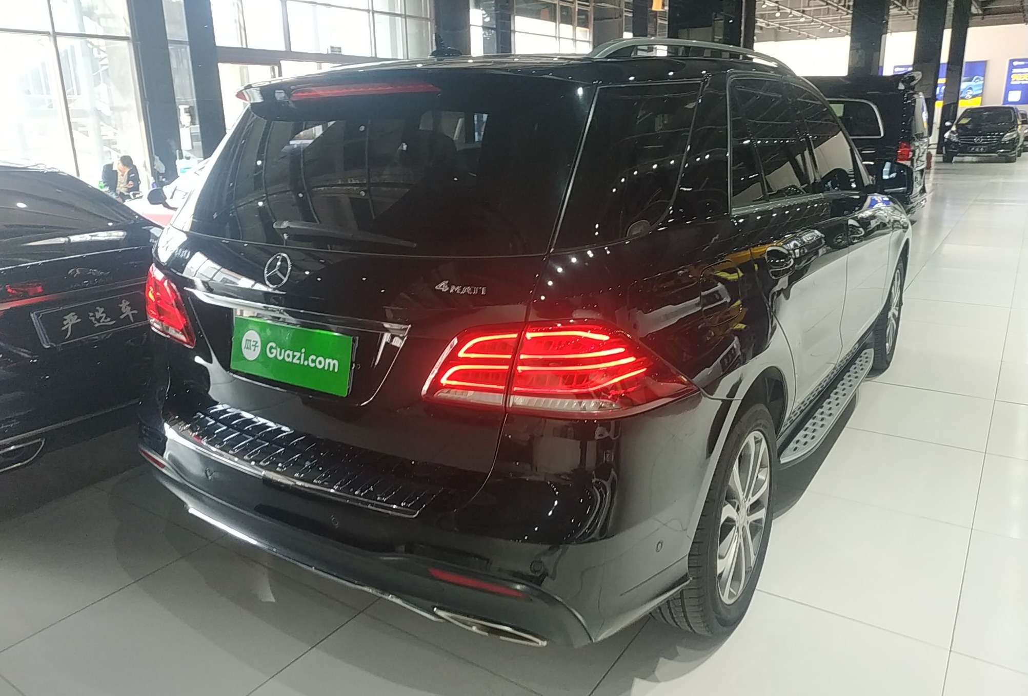 奔驰GLE级 2017款 GLE 320 4MATIC 豪华型(进口)