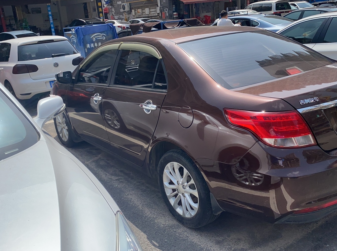 吉利汽车 远景 2015款 1.5L 手动幸福型