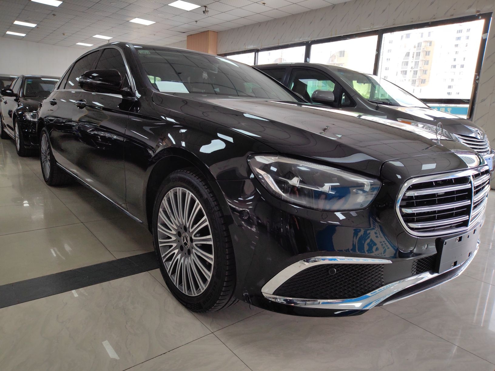 奔驰E级 2021款 E 300 L 时尚型