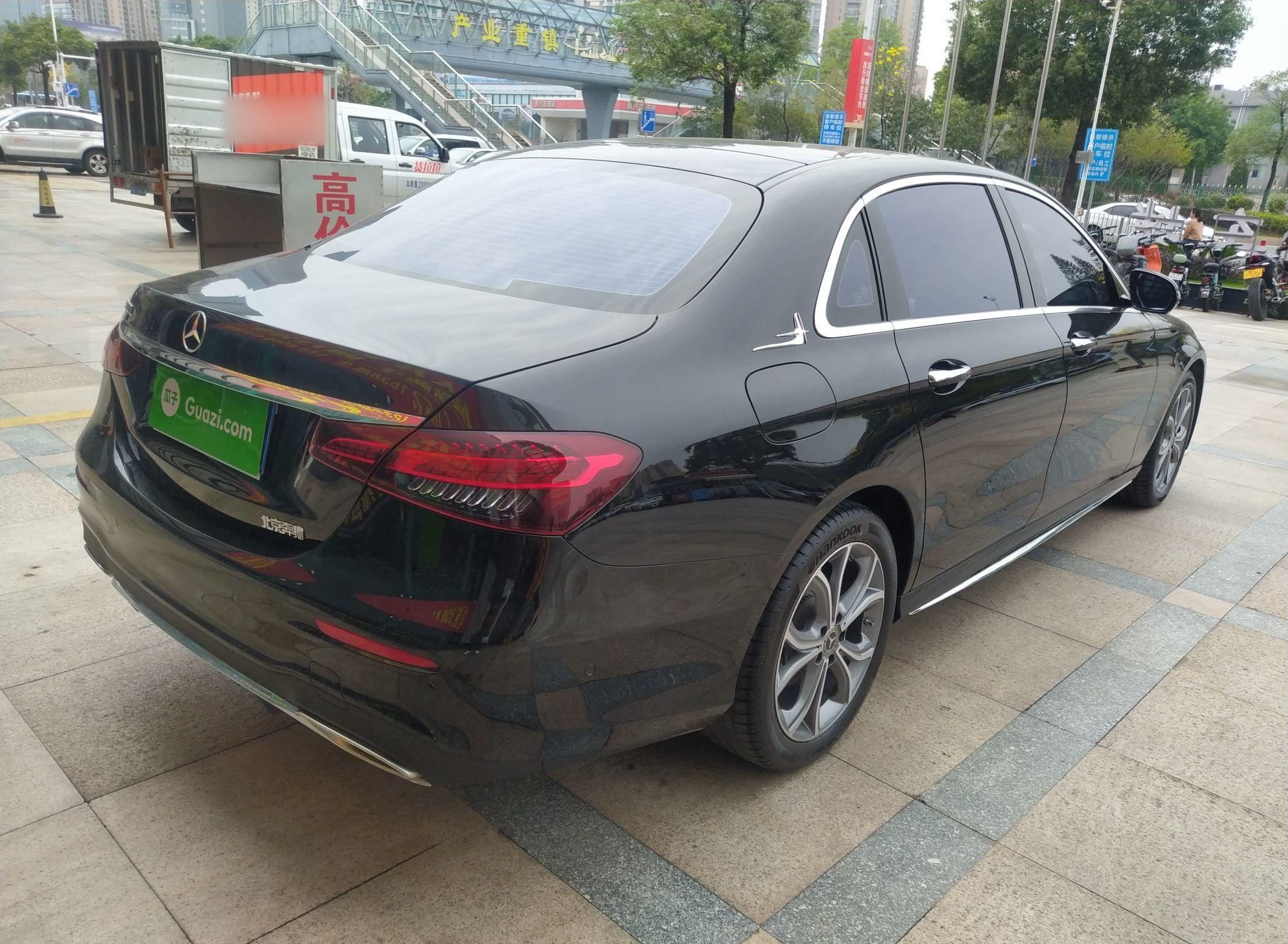 奔驰E级 2021款 E 300 L 运动豪华型