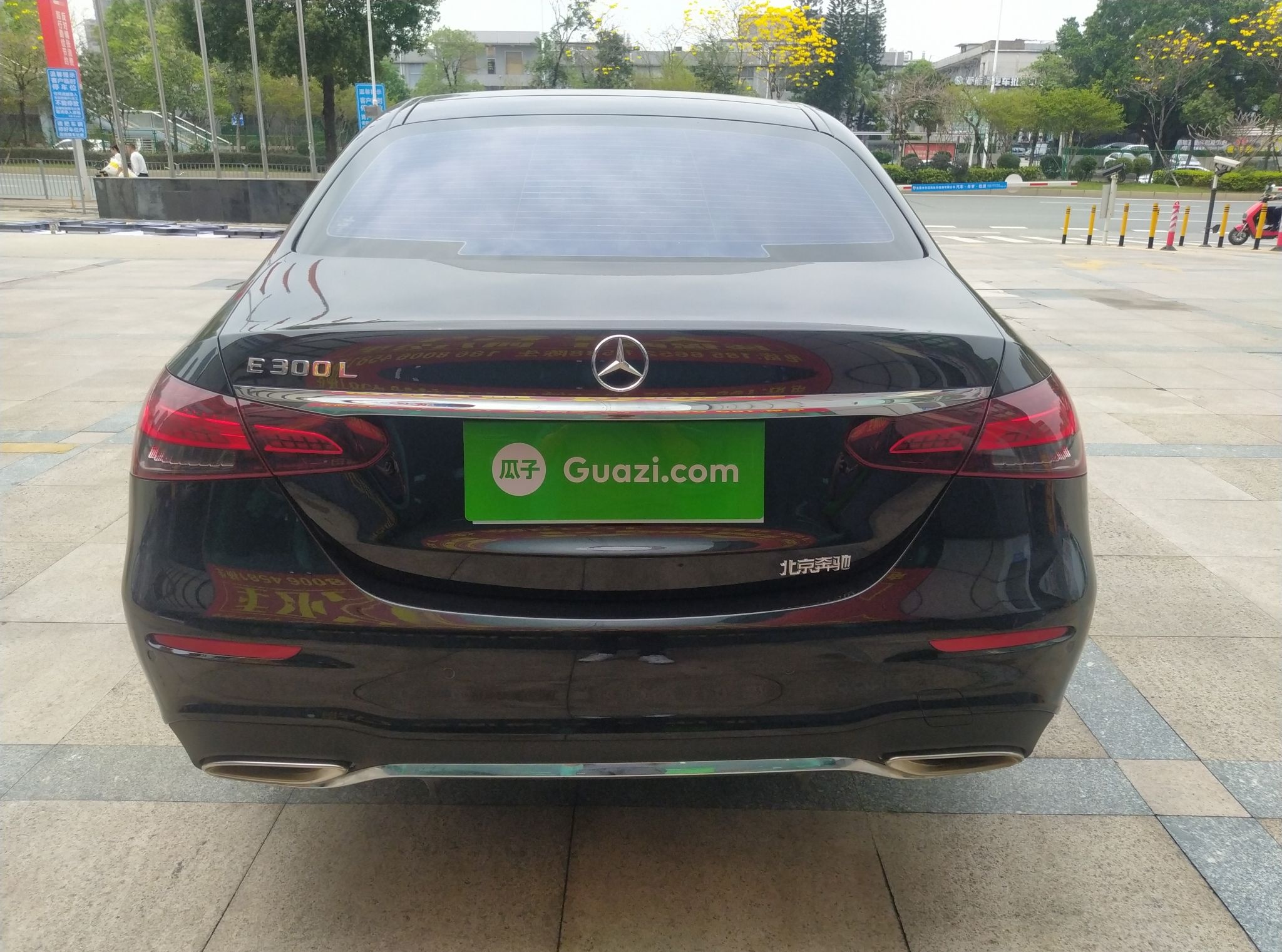 奔驰E级 2021款 E 300 L 运动豪华型