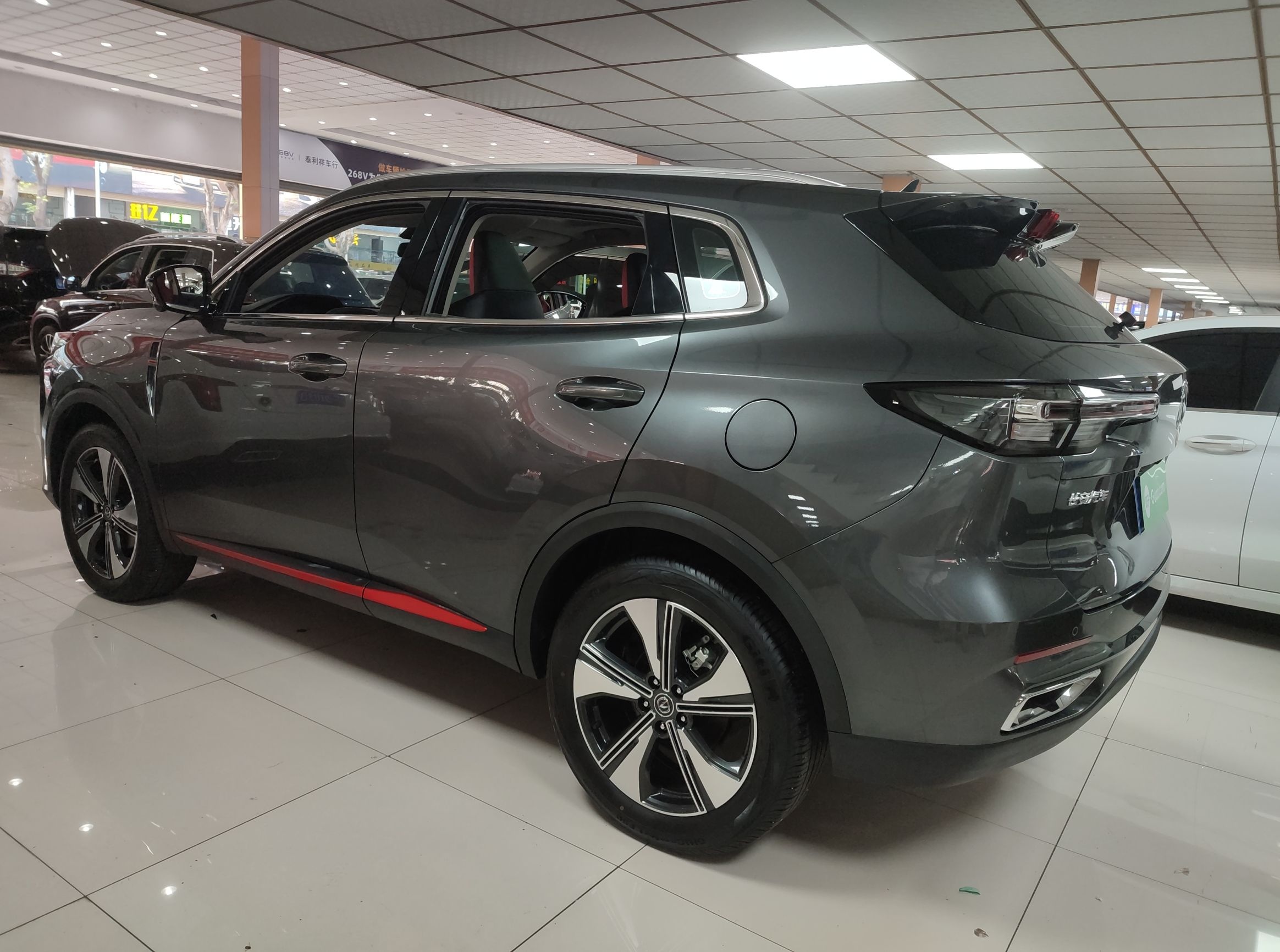 长安CS55 PLUS 2022款 第二代 1.5T DCT尊贵型