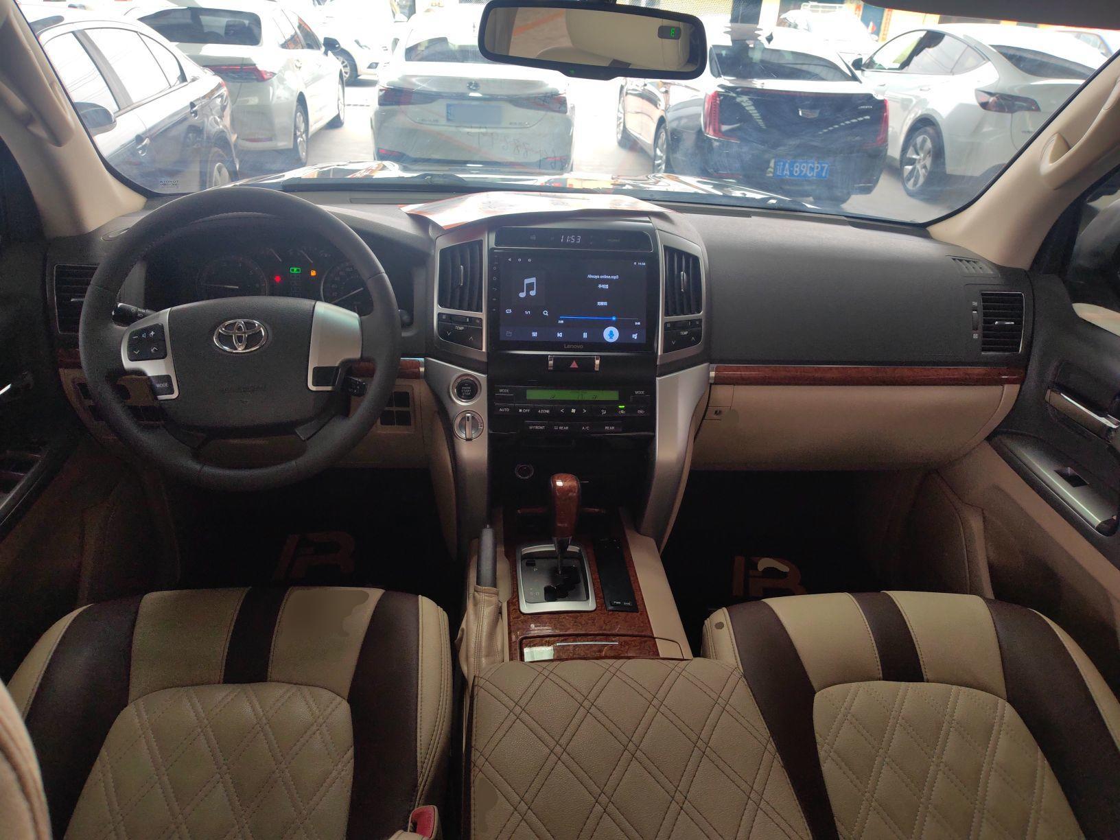 丰田 兰德酷路泽 2012款 4.0L 自动VX