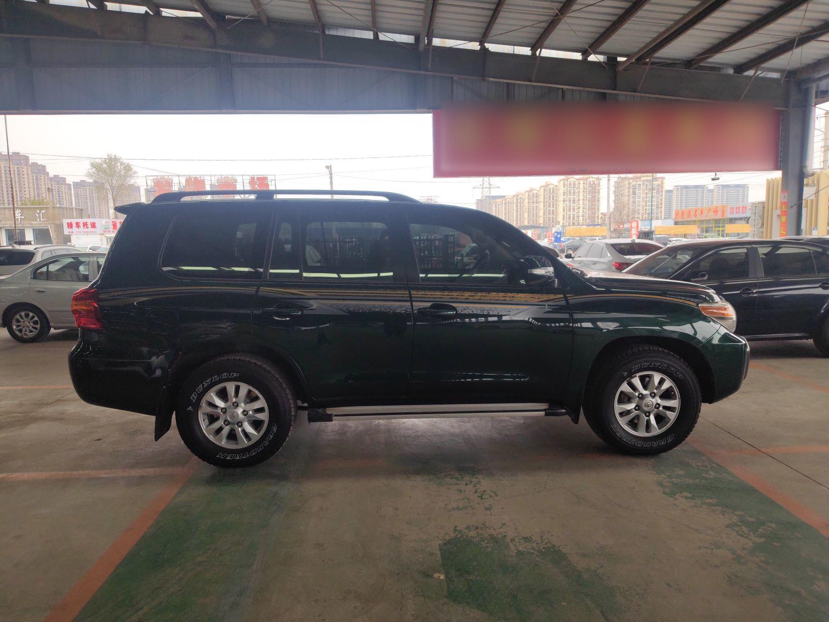 丰田 兰德酷路泽 2012款 4.0L 自动VX