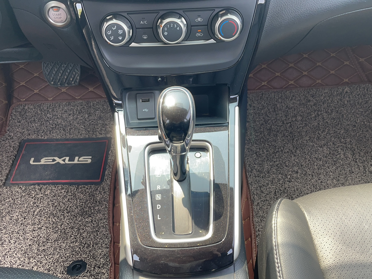 日产 轩逸 2019款 1.6XV CVT智联尊享版 国VI