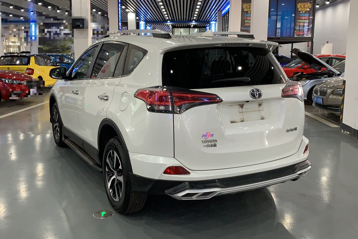 丰田 RAV4 2018款 2.0L CVT两驱风尚X版