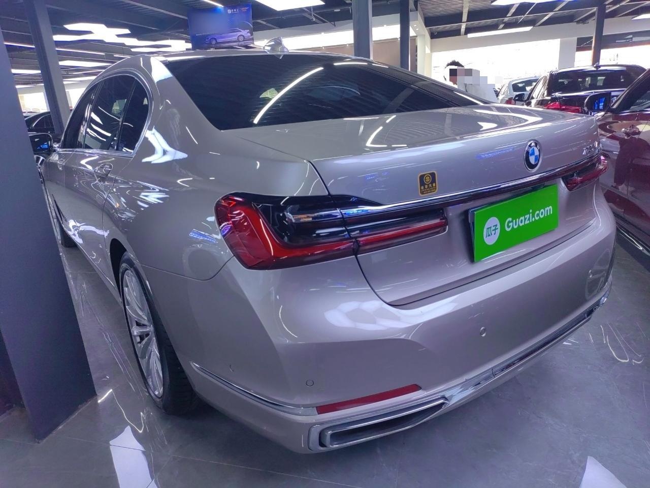 宝马7系 2019款 730Li 豪华套装(进口)