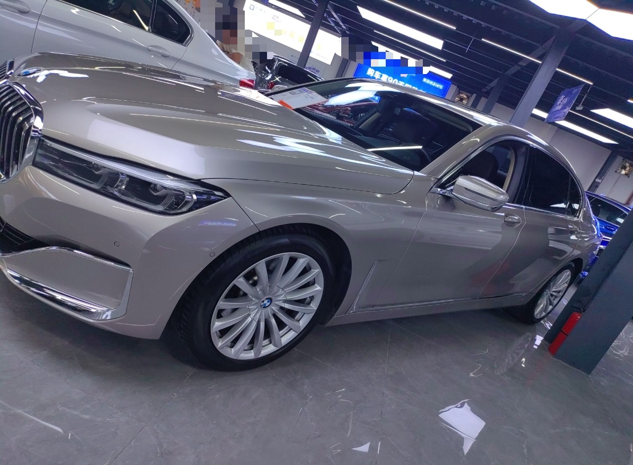 宝马7系 2019款 730Li 豪华套装(进口)