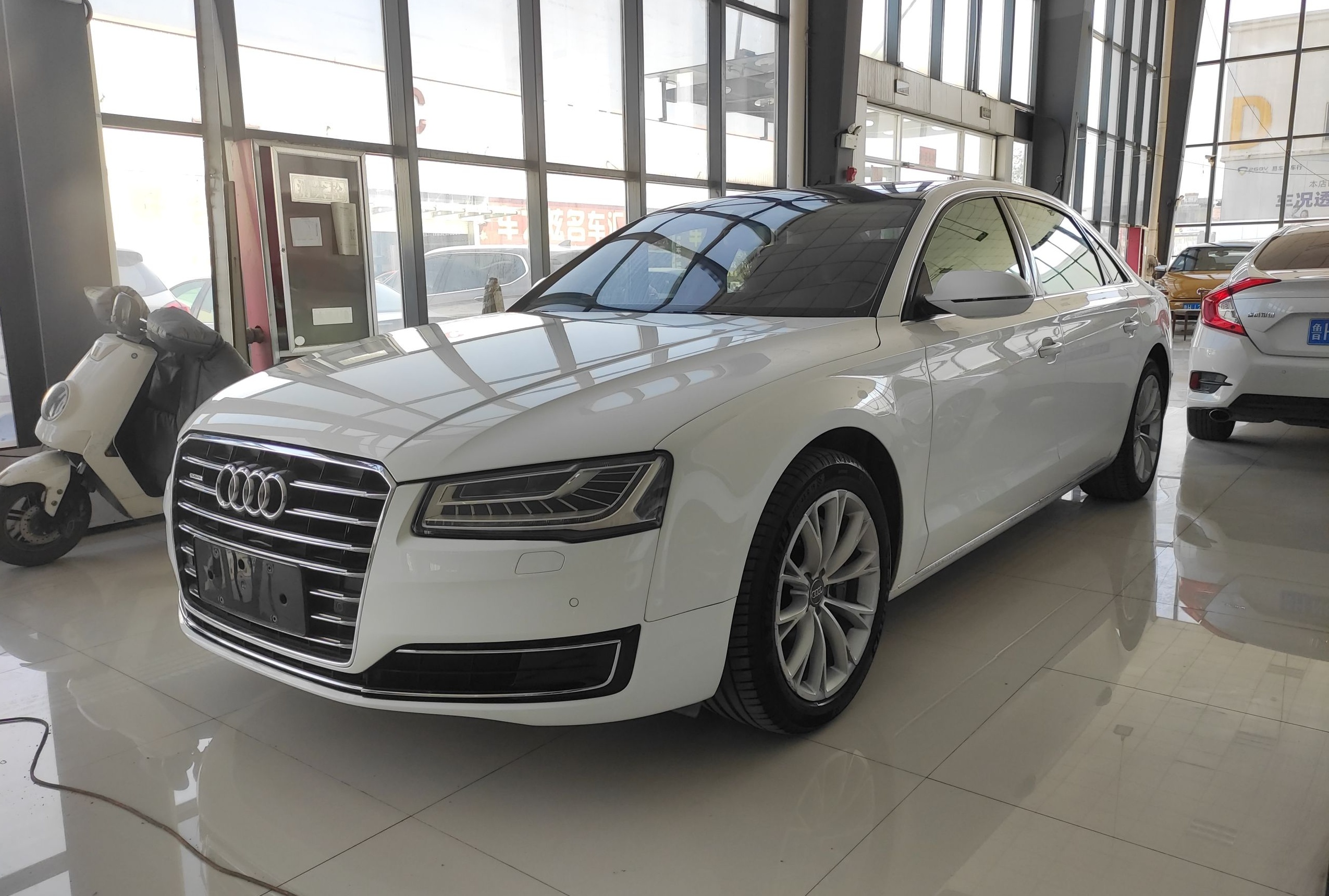 奥迪A8L 2014款 A8L 45 TFSI quattro豪华型(进口)