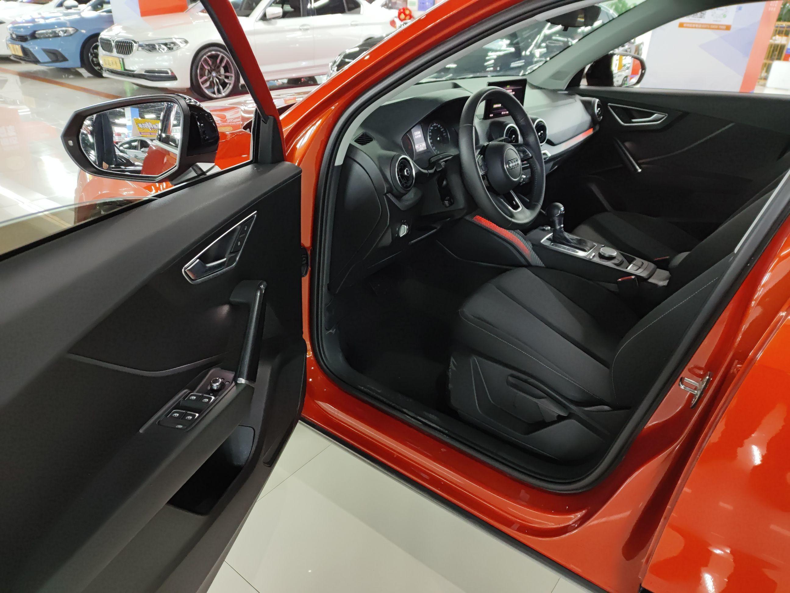 奥迪Q2L 2018款 35TFSI 上市专享版 国V