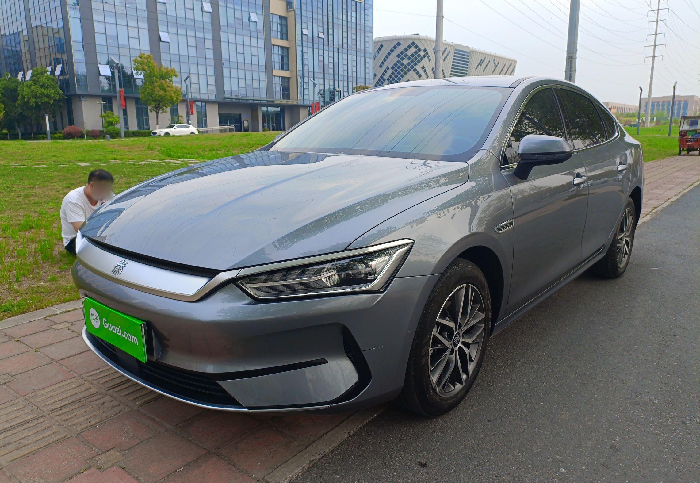 比亚迪 秦PLUS 2021款 EV 400KM 豪华型