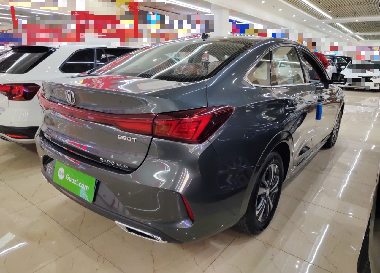 长安 逸动 2022款 PLUS 蓝鲸NE 1.4T GDI DCT尊贵版