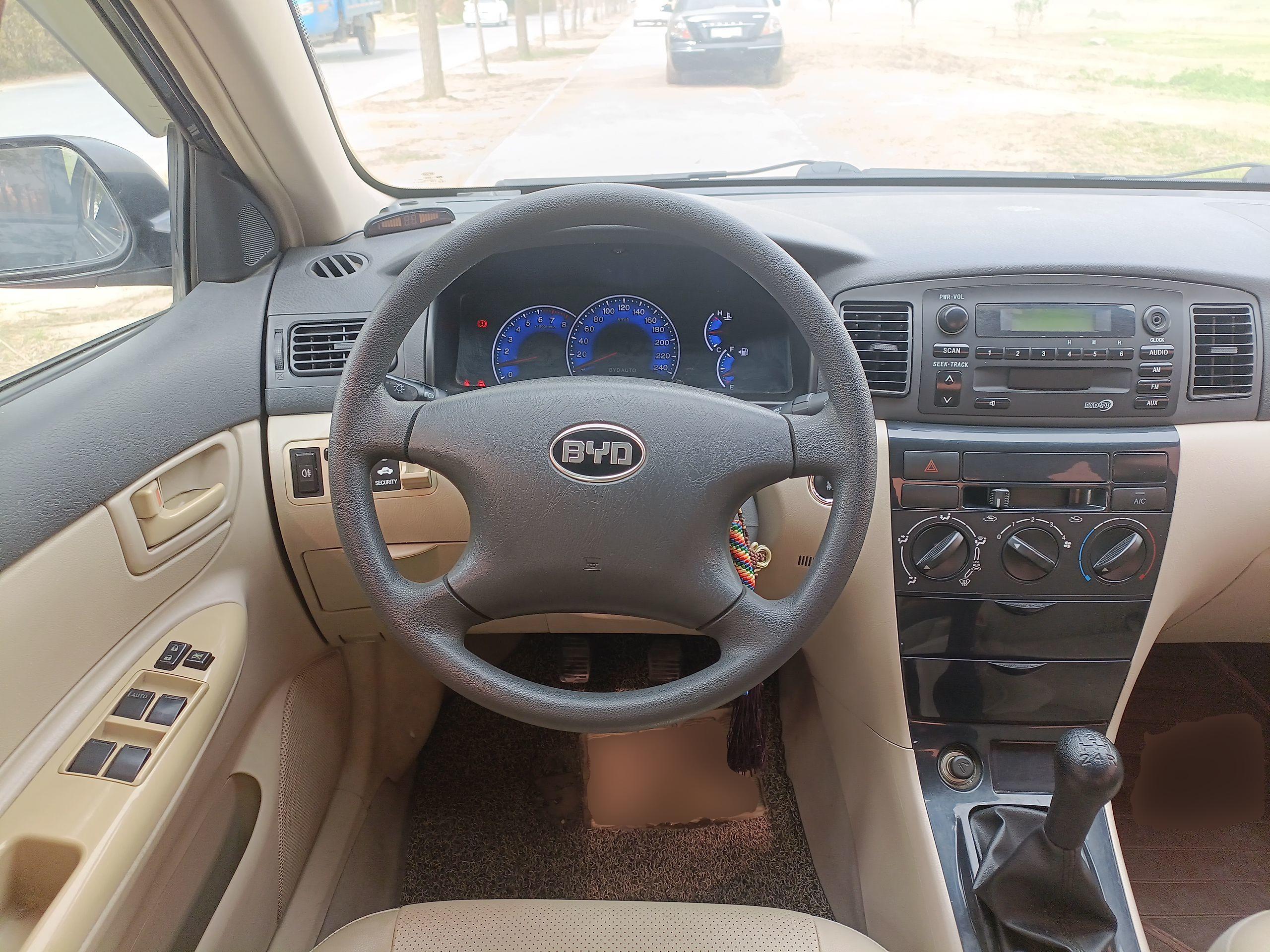 比亚迪F3 2013款 节能版 1.5L 手动舒适型