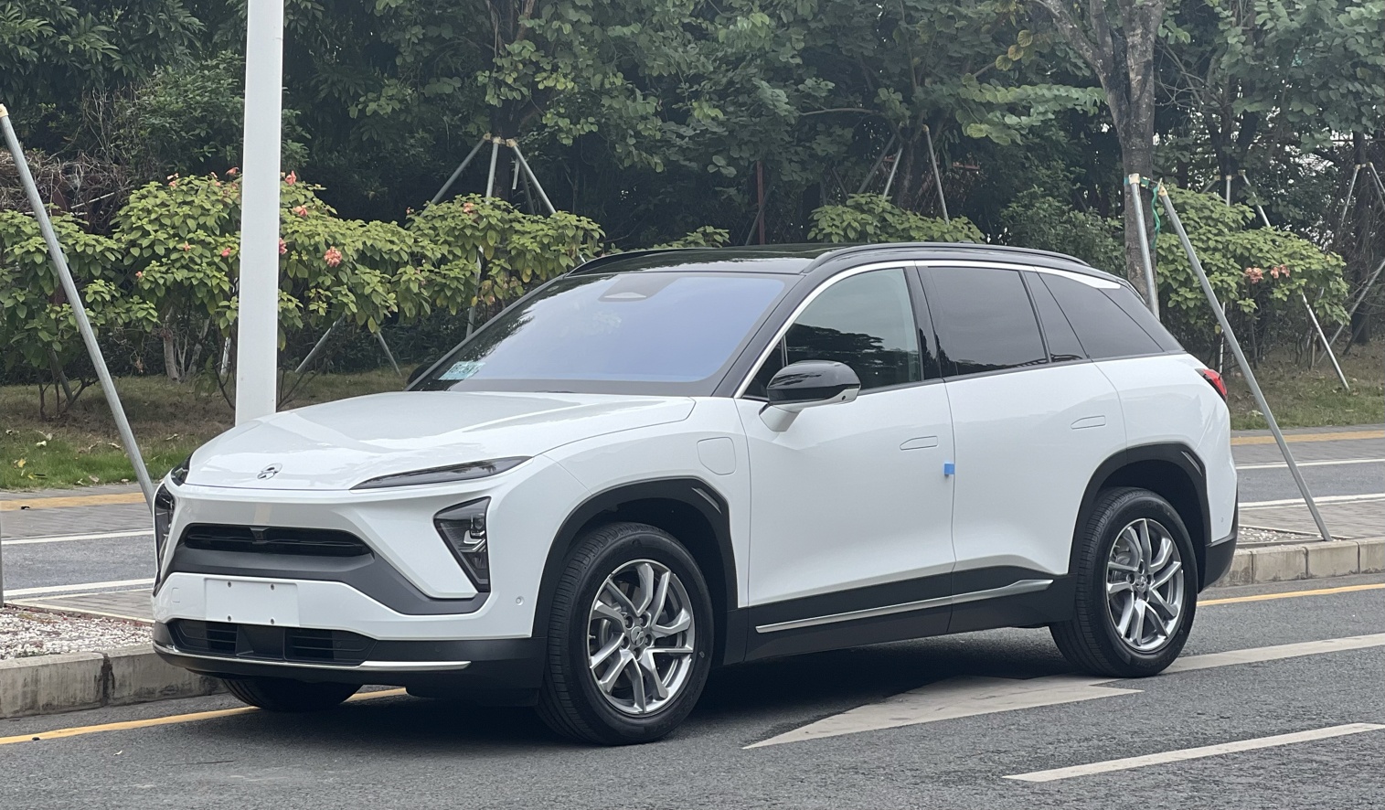 蔚来ES6 2022款 75kWh 运动版