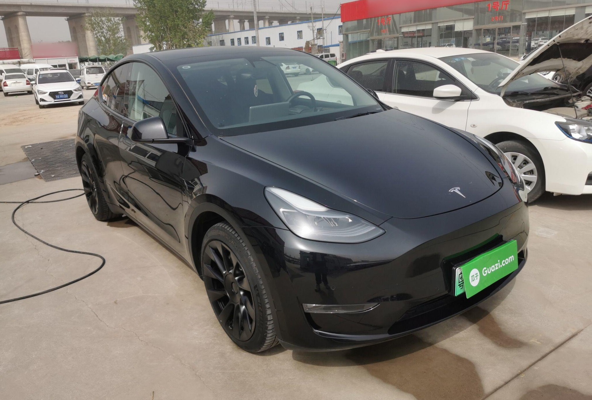 特斯拉 Model Y 2021款 标准续航后驱版