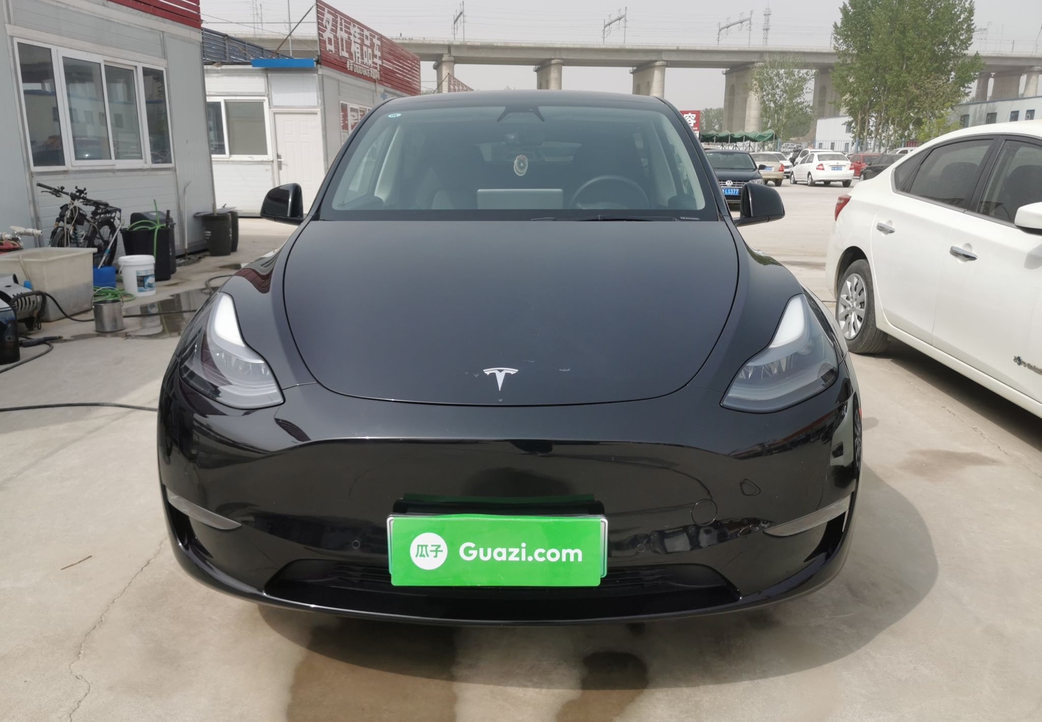 特斯拉 Model Y 2021款 标准续航后驱版