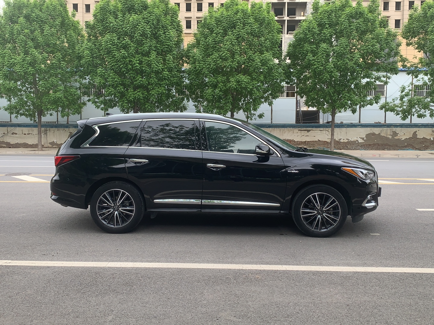 英菲尼迪QX60 2020款 2.5 S/C Hybrid 两驱卓越版 国VI(进口)