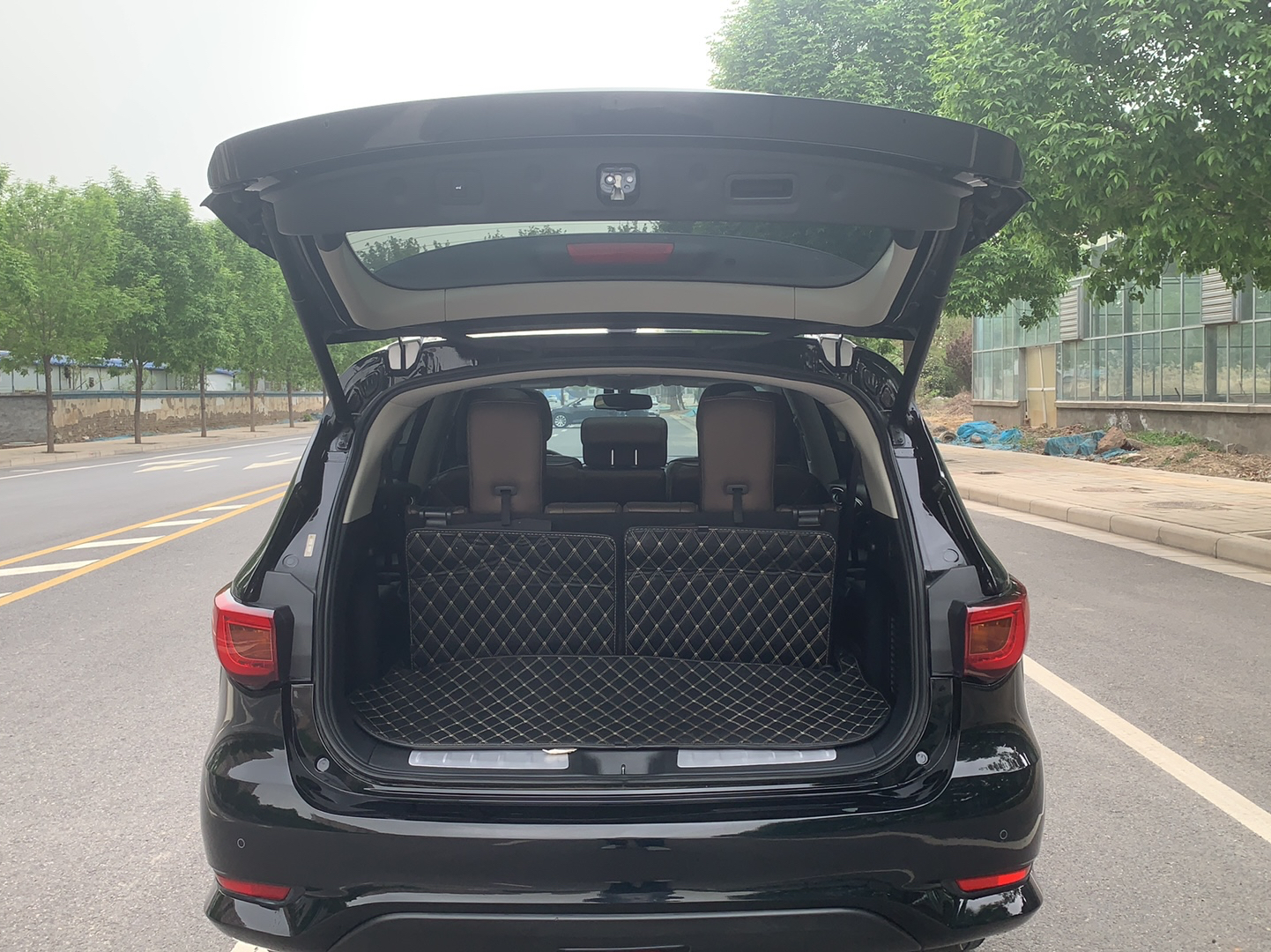 英菲尼迪QX60 2020款 2.5 S/C Hybrid 两驱卓越版 国VI(进口)