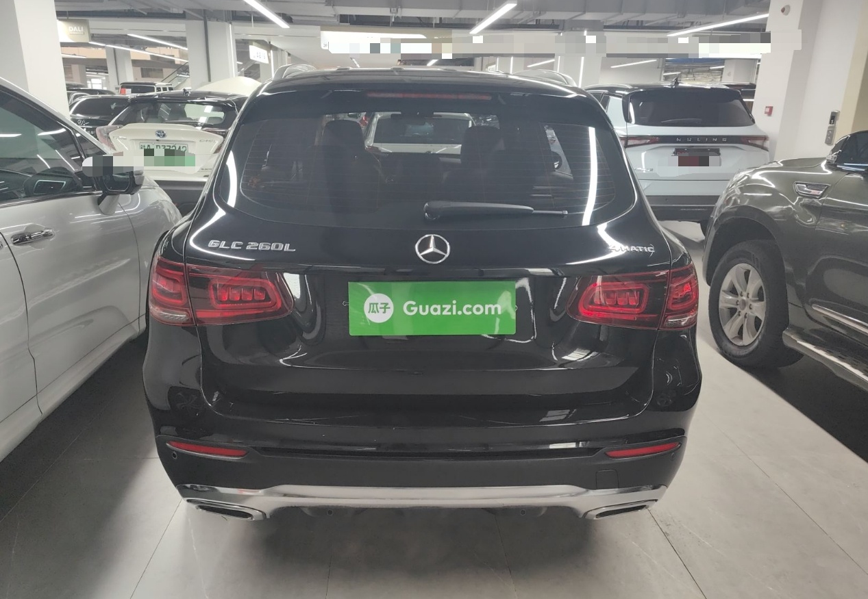 奔驰GLC级 2020款 改款 GLC 260 L 4MATIC 豪华型