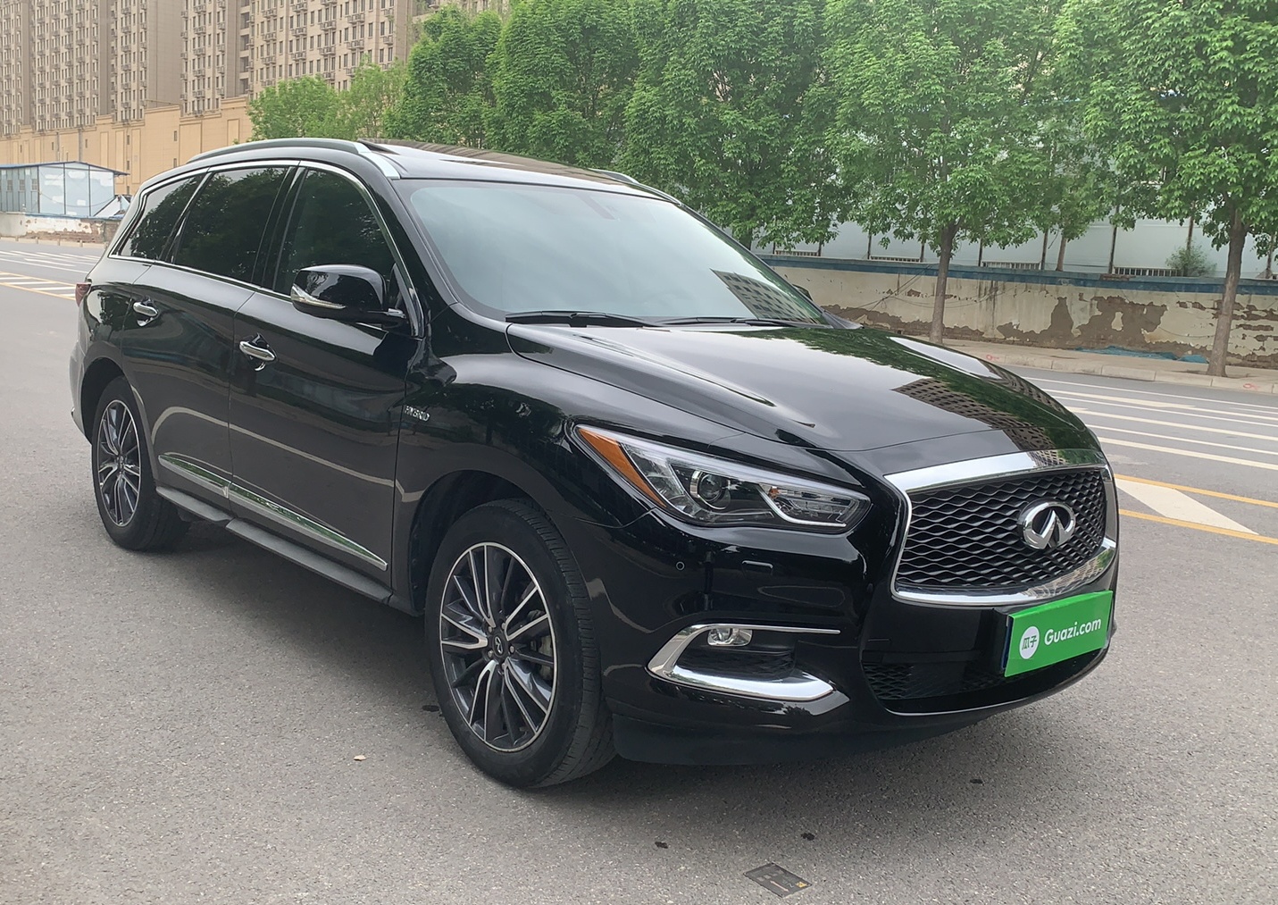 英菲尼迪QX60 2020款 2.5 S/C Hybrid 两驱卓越版 国VI(进口)