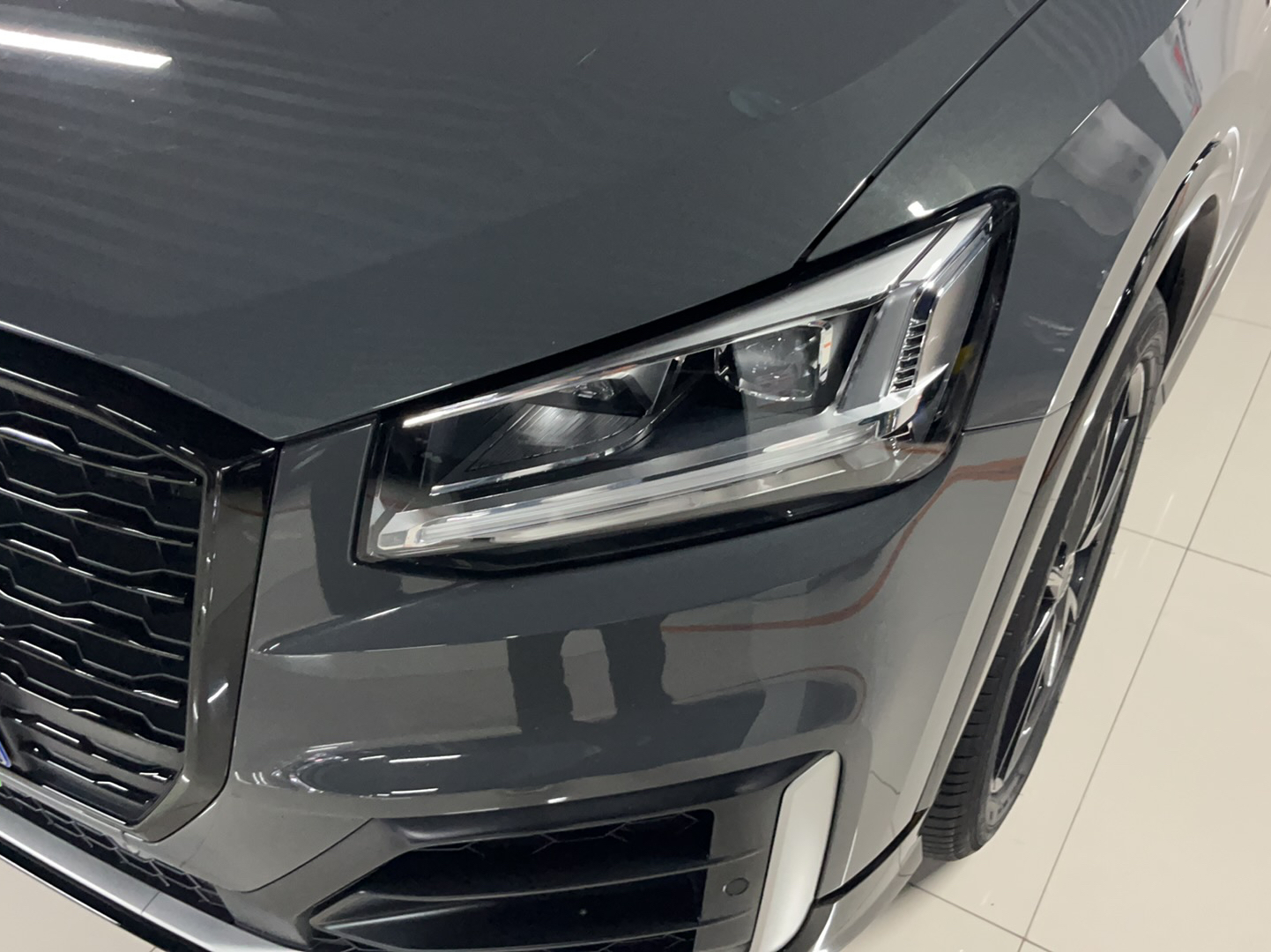 奥迪Q2L 2020款 35 TFSI 时尚动感型