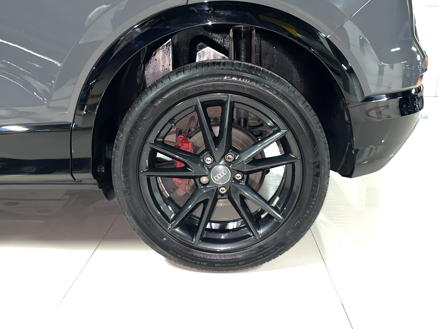 奥迪Q2L 2020款 35 TFSI 时尚动感型