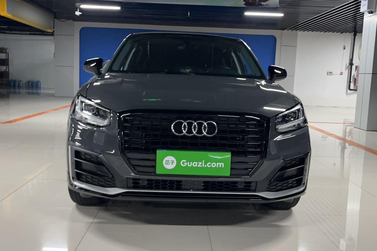 奥迪Q2L 2020款 35 TFSI 时尚动感型