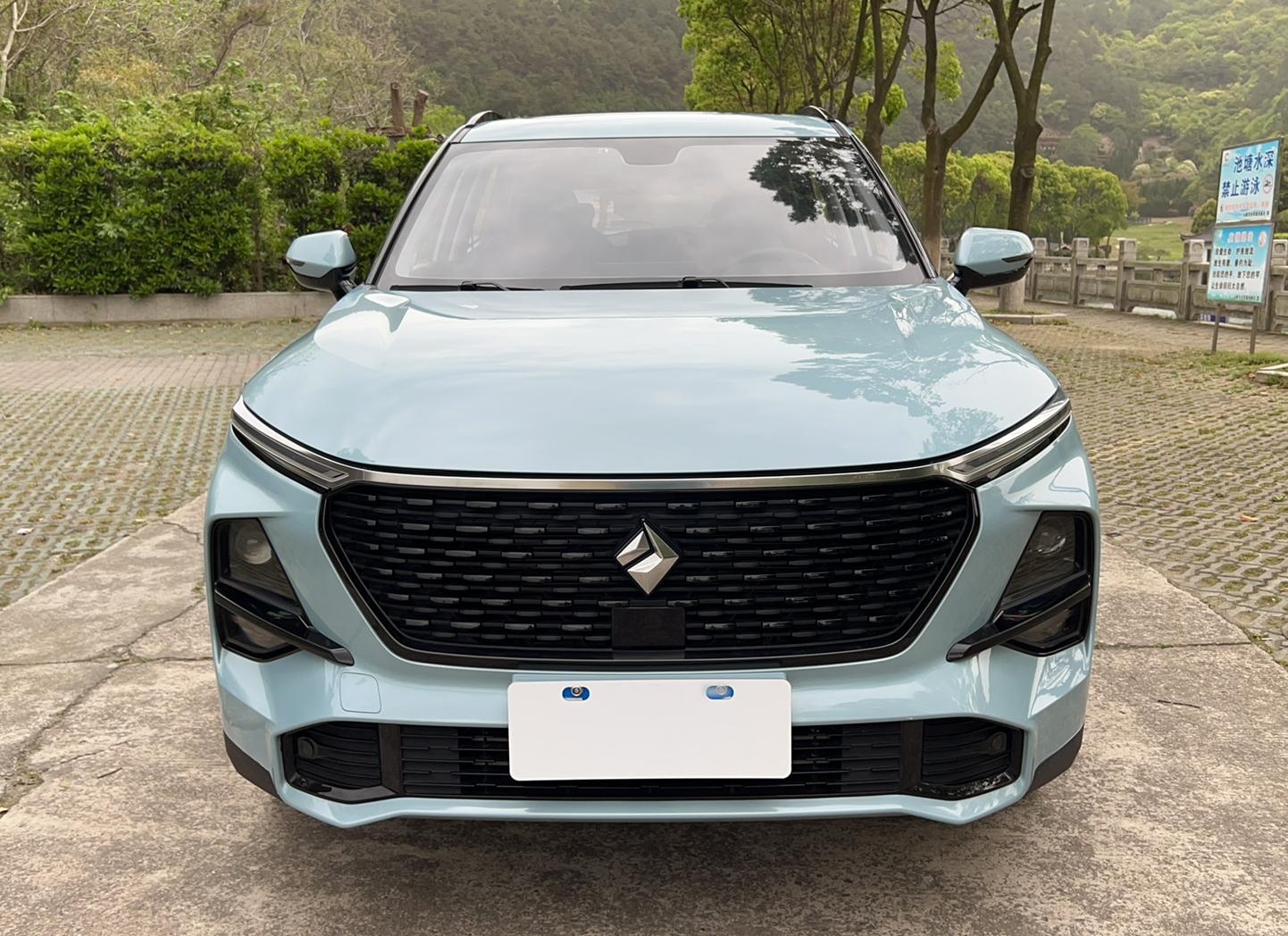 新宝骏 宝骏RS-3 2020款 1.5T CVT智能豪华型